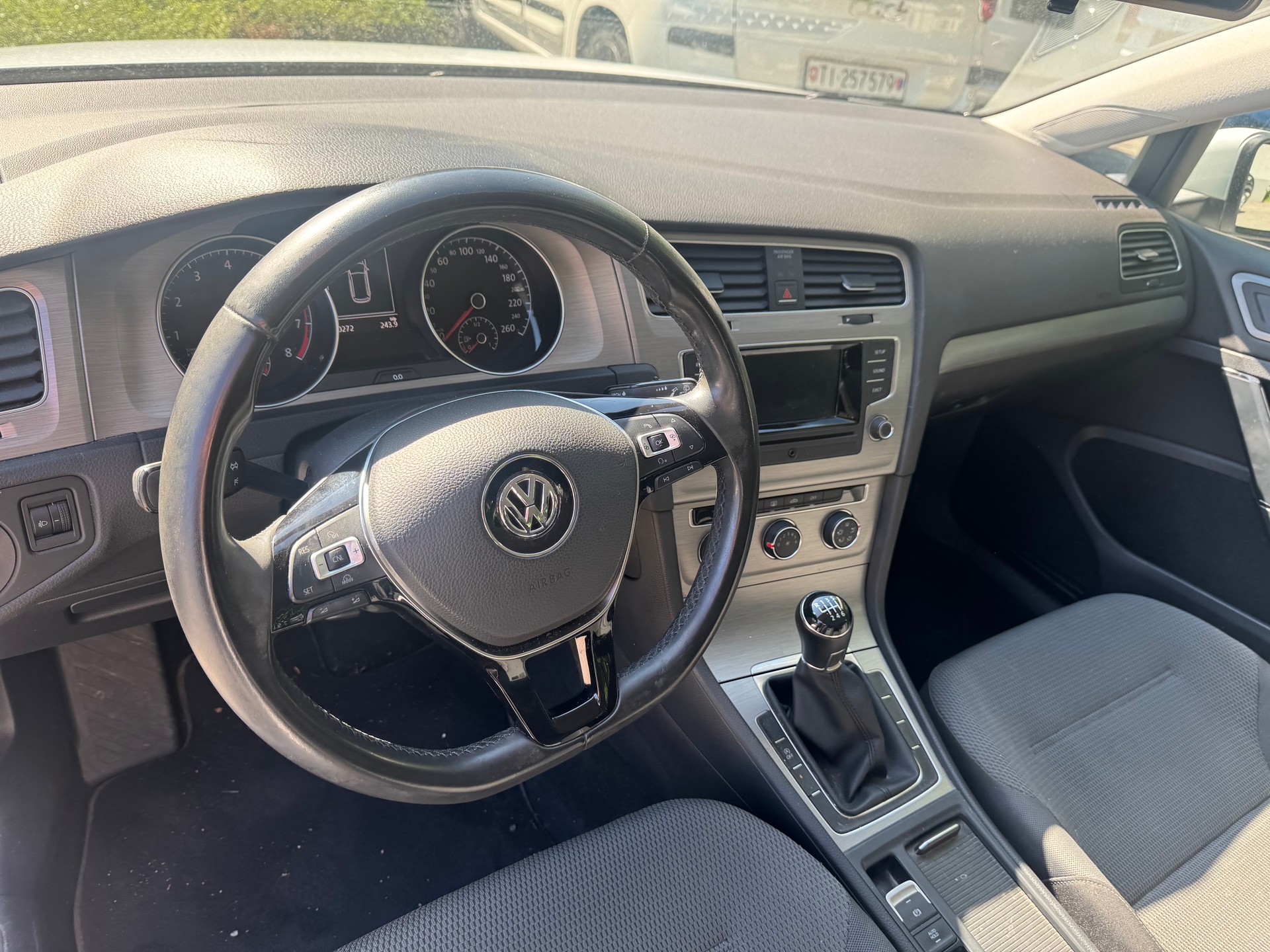 VW Golf Variant 1.2 TSI Comfort-image-8
