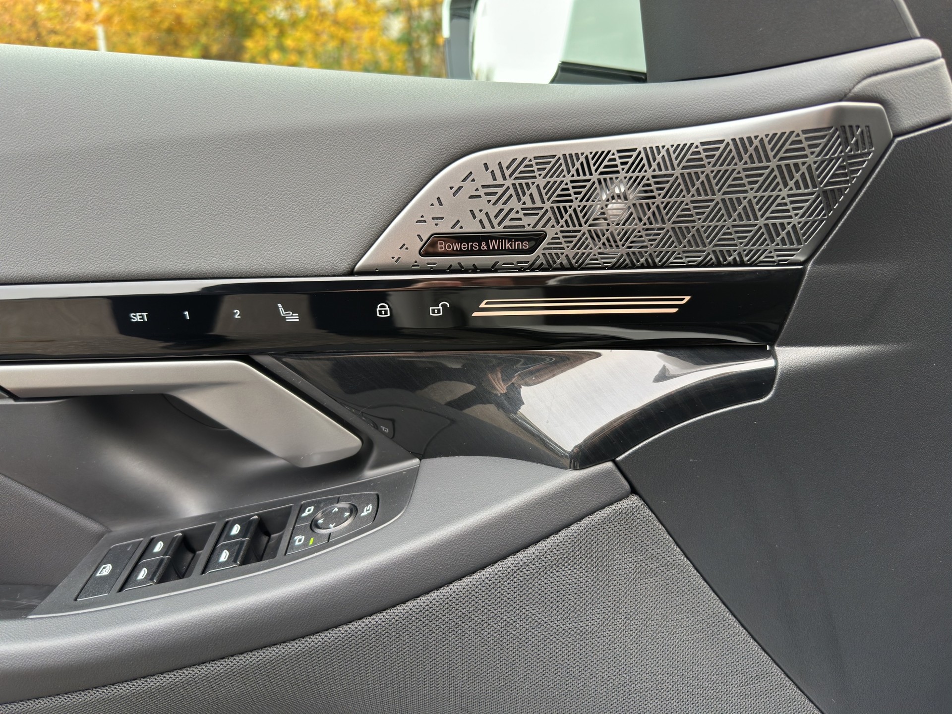BMW 540d xDrive 48V M Sport Pro Steptronic-image-23