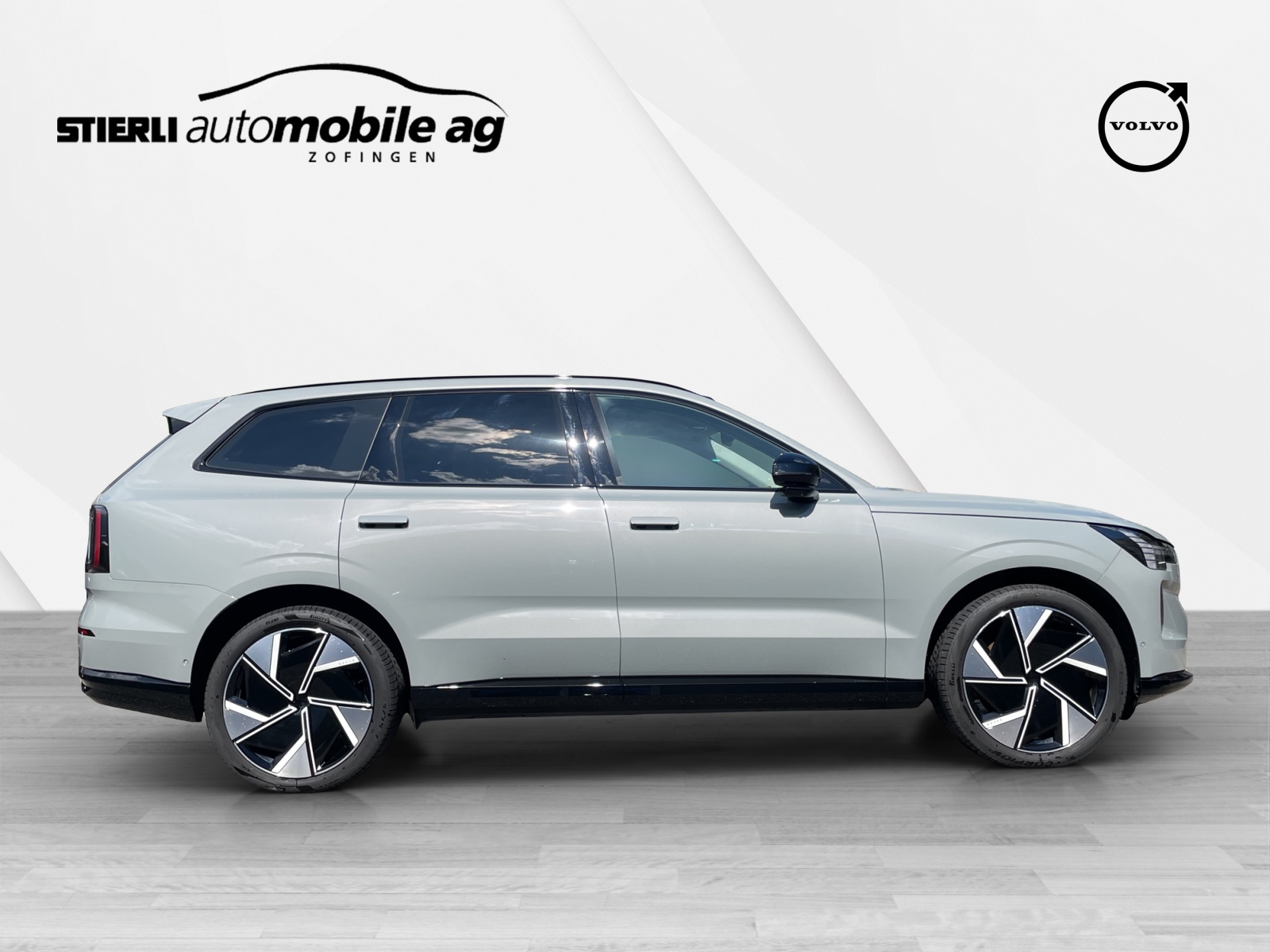 VOLVO EX 90 Twin Performance Ultra AWDD-showroom-element-3