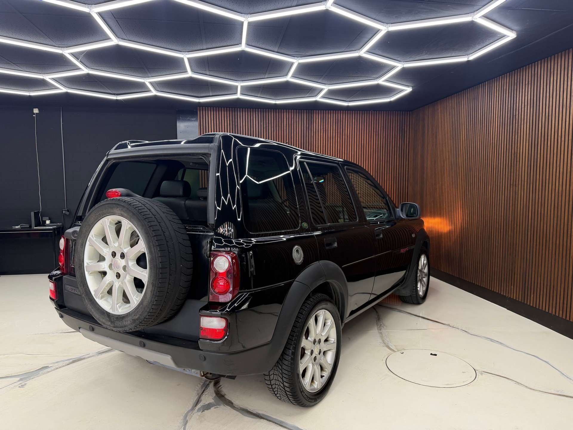 LAND ROVER Freelander 2.5 V6 Sport Wagon-image-6
