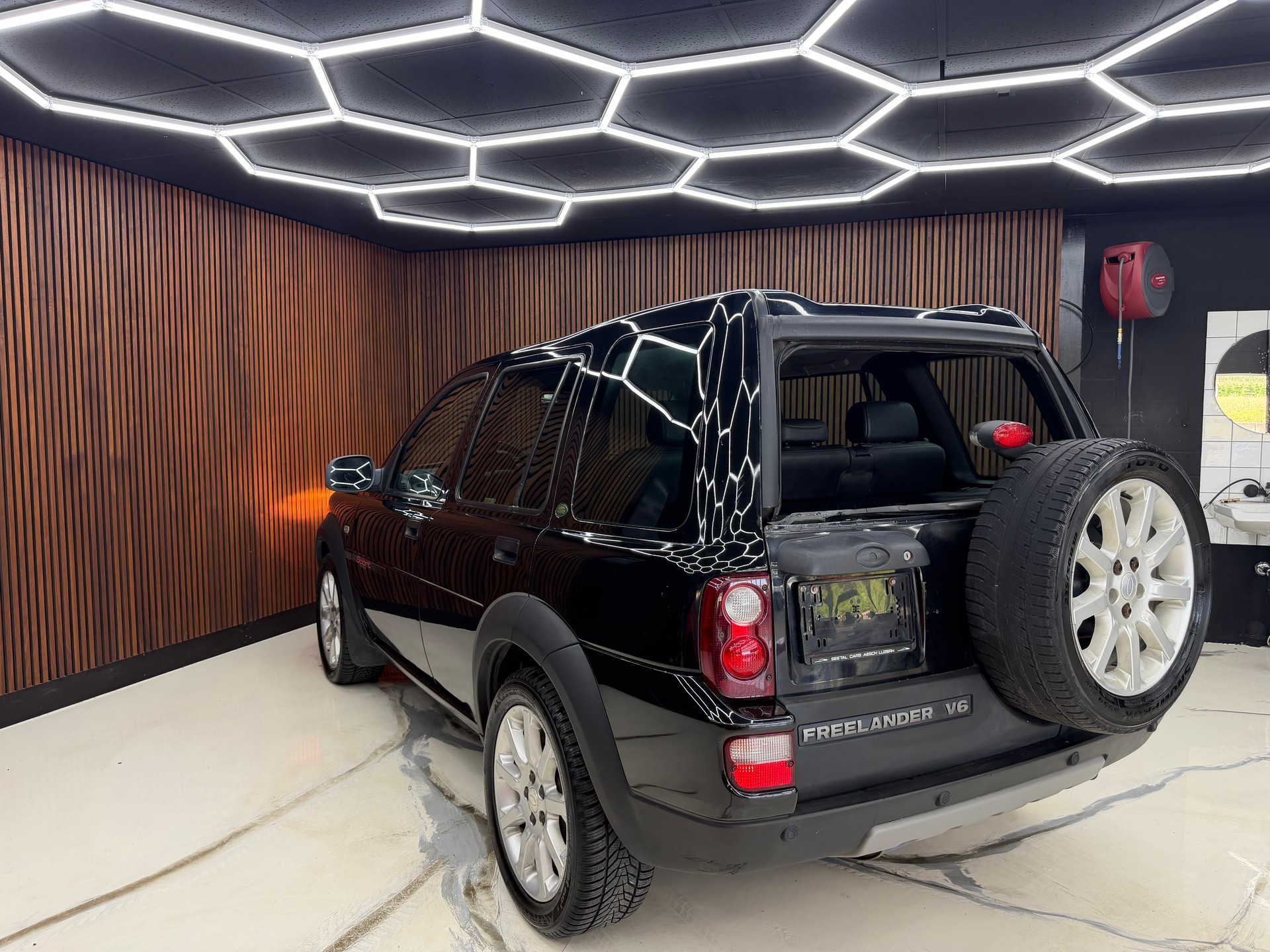 LAND ROVER Freelander 2.5 V6 Sport Wagon-image-8