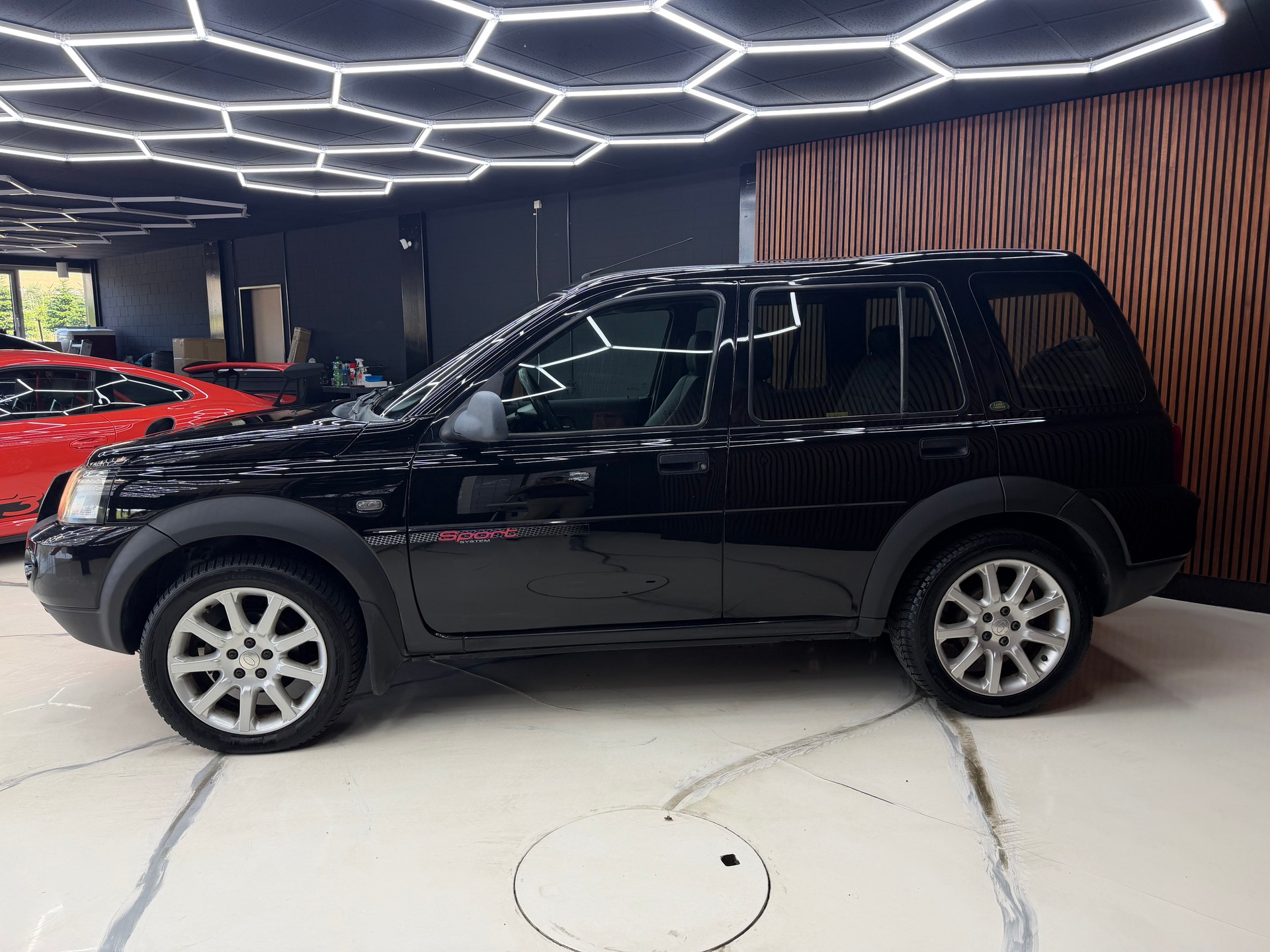 LAND ROVER Freelander 2.5 V6 Sport Wagon-image-4