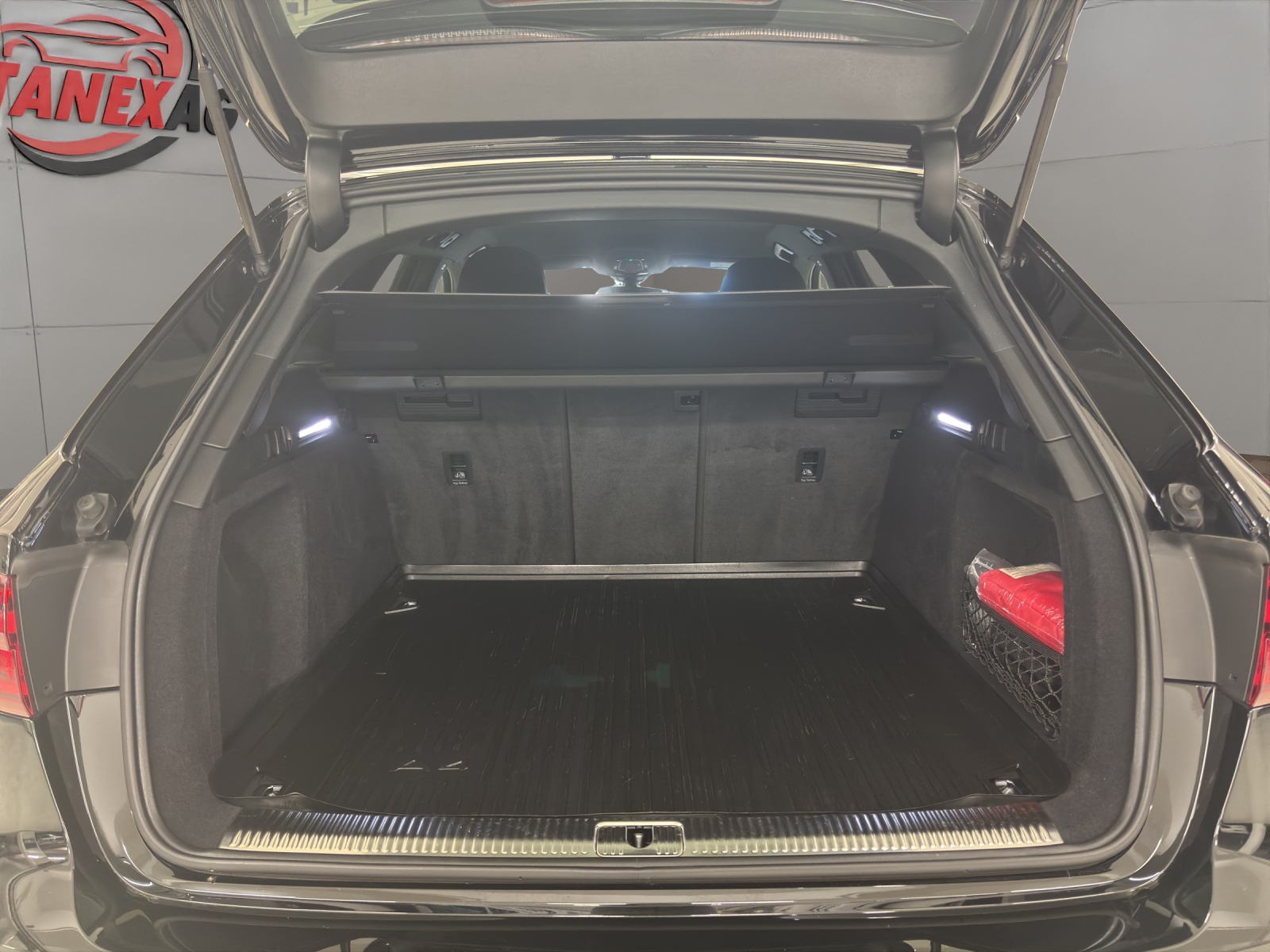AUDI S4 Avant 3.0 TFSI quattro tiptronic-image-19