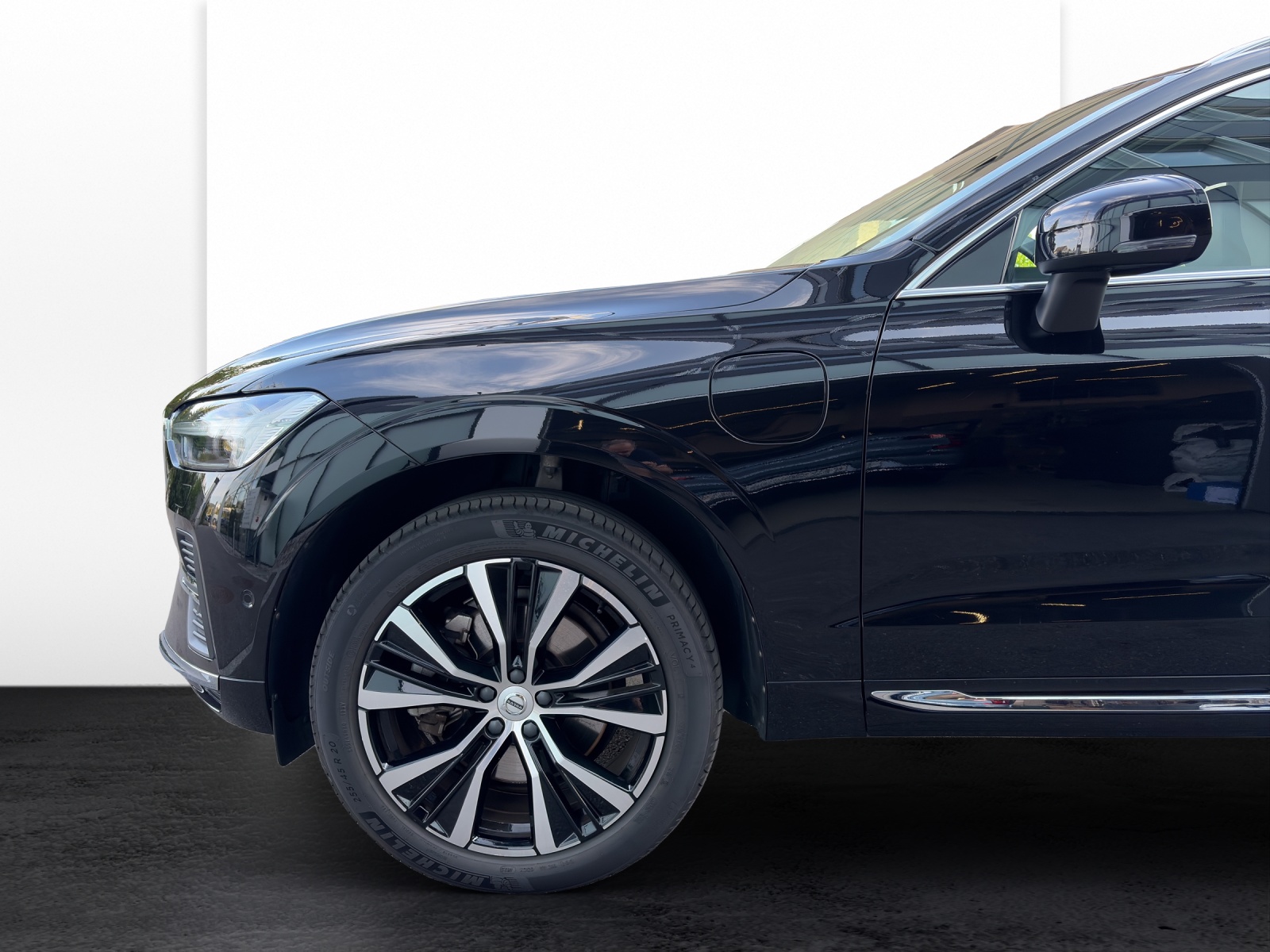 VOLVO XC60 2.0 T6 TE Ultimate Bright eAWD-image-19