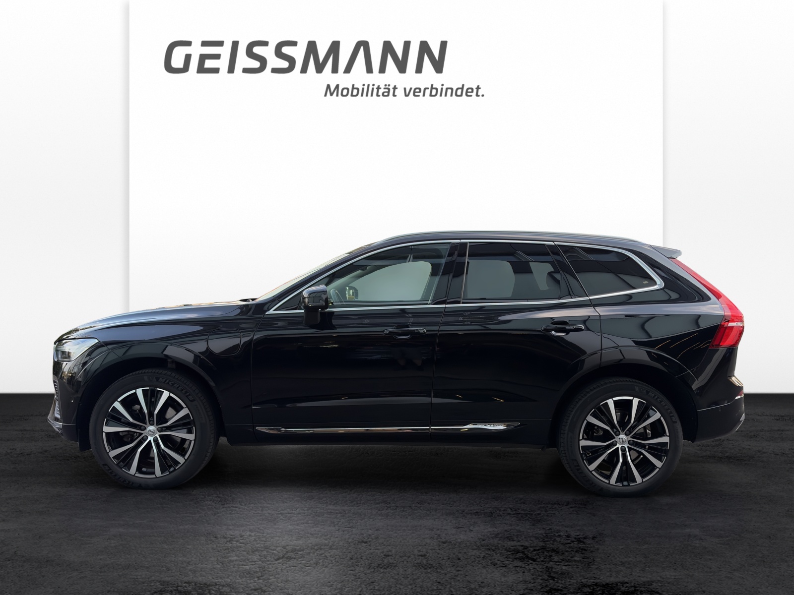 VOLVO XC60 2.0 T6 TE Ultimate Bright eAWD-image-2