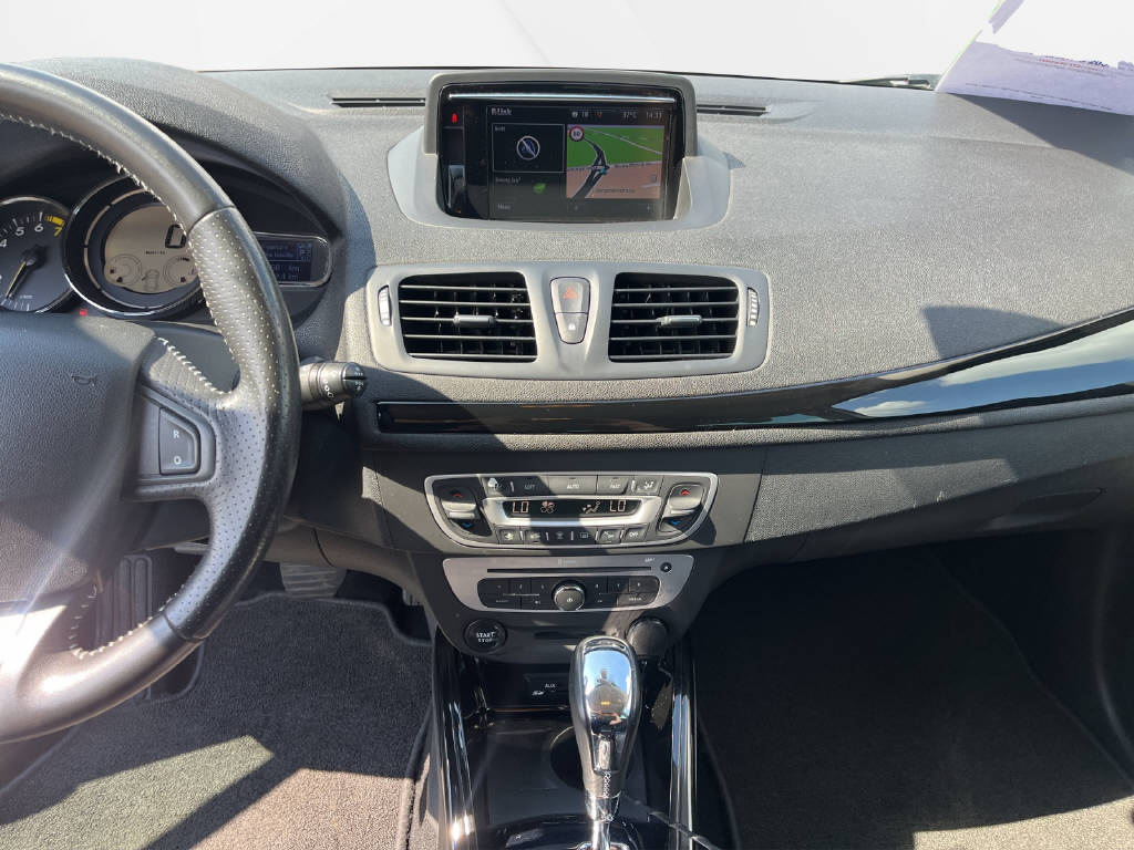 RENAULT Mégane Grandtour 1.2 TCe 130 Limited EDC-image-6