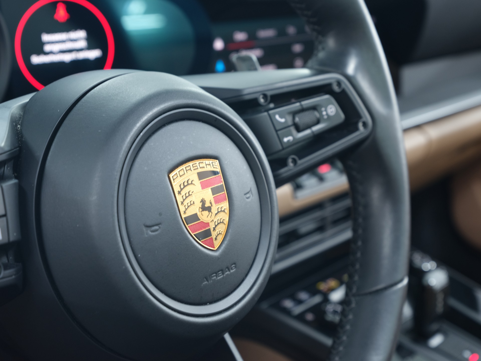 PORSCHE 911 Carrera PDK *Sonderlackierung* *Sportabgassanlage* *Porsche Aproved*-image-25