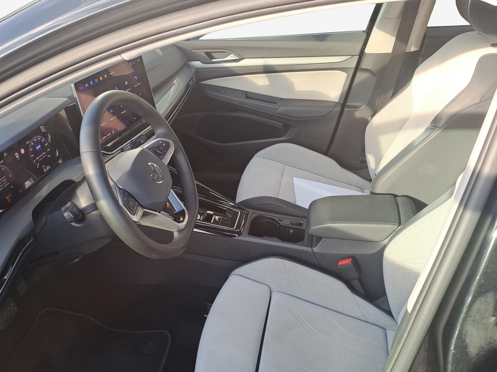 VW Golf Variant 2.0 TDI Style DSG-image-7