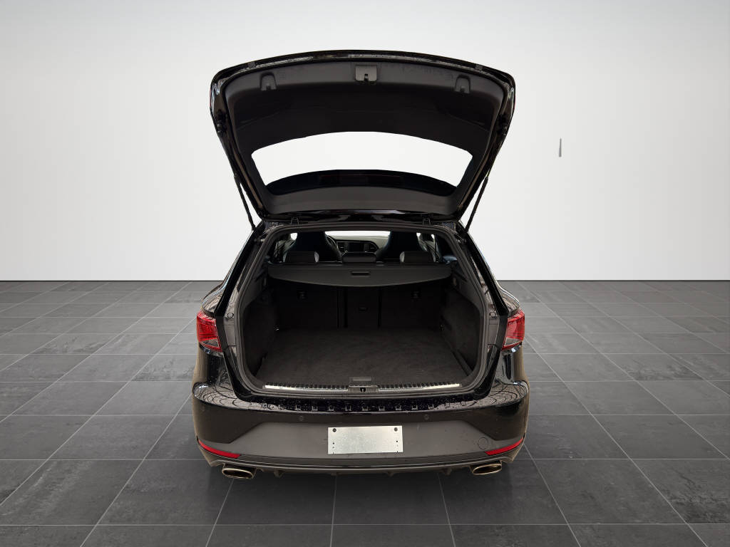SEAT Leon ST 2.0 TSI 290 Cupra DSG-image-12