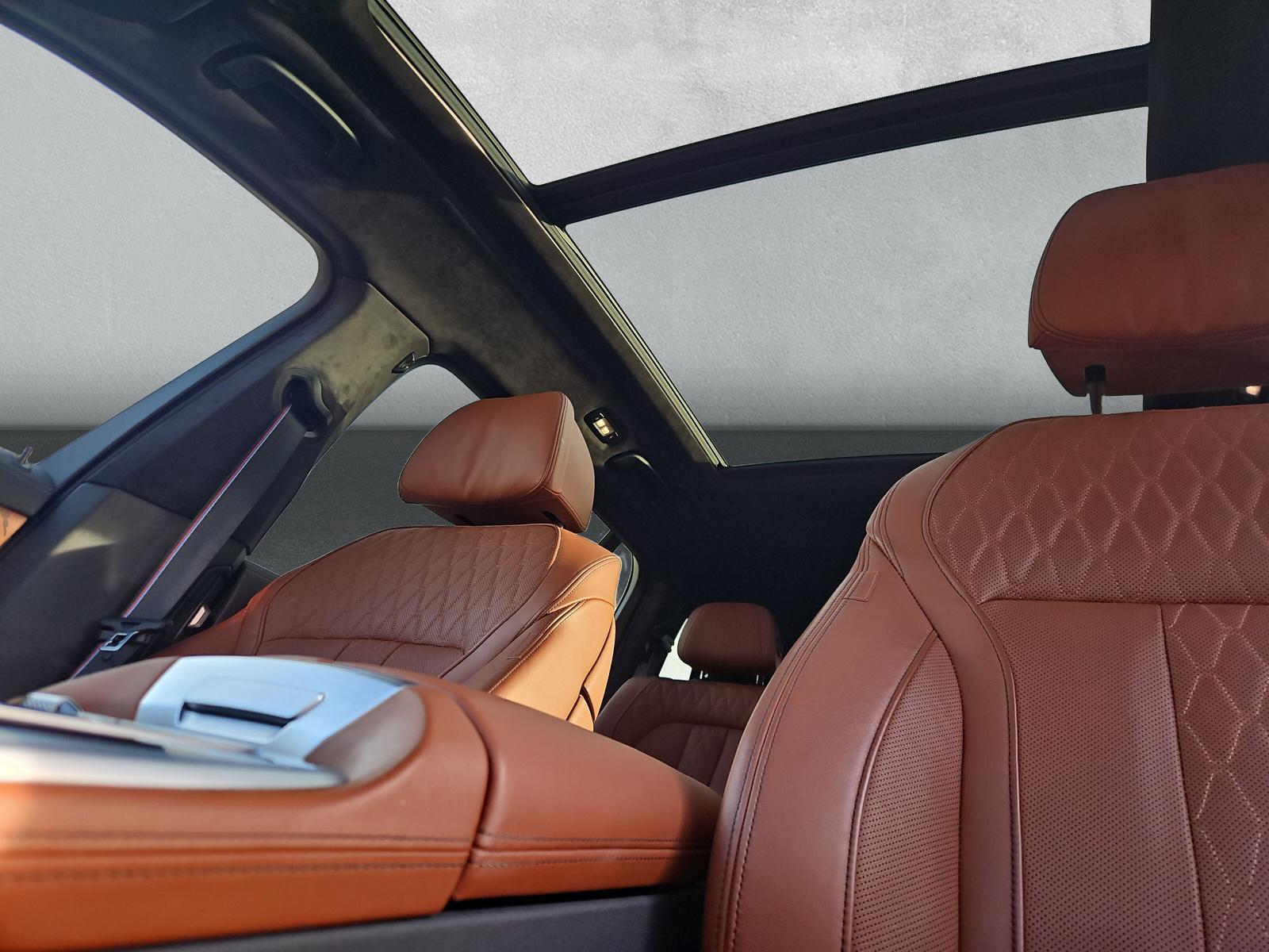 BMW X7 40d M Sport Pro xDrive G07 (CH) AHK ** 7 Places **đ-image-21