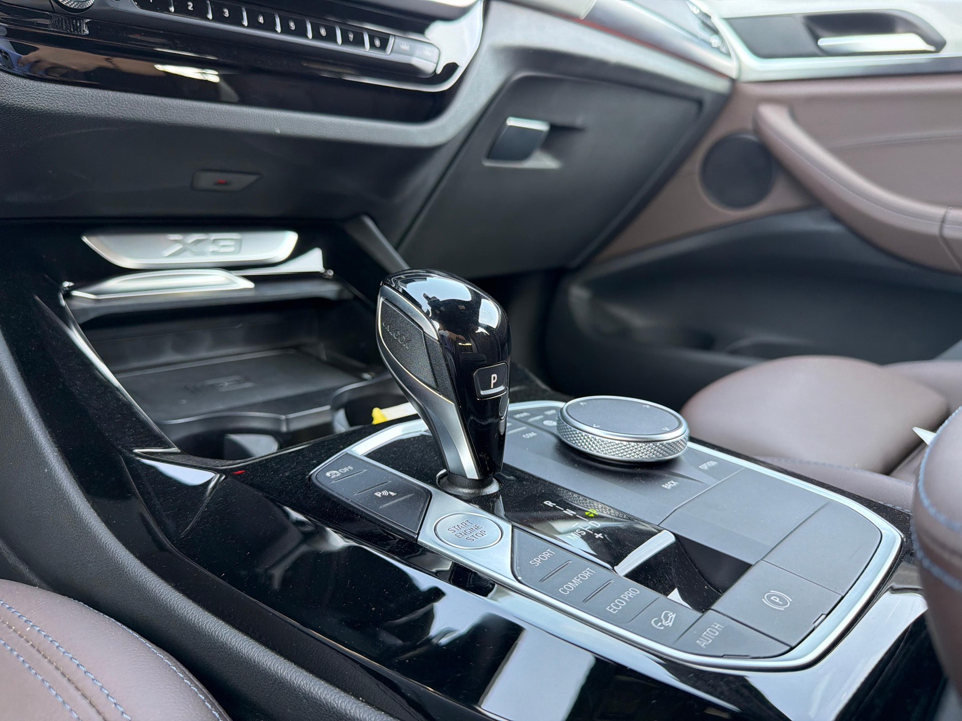 BMW X3 20d xDrive SAG-image-16