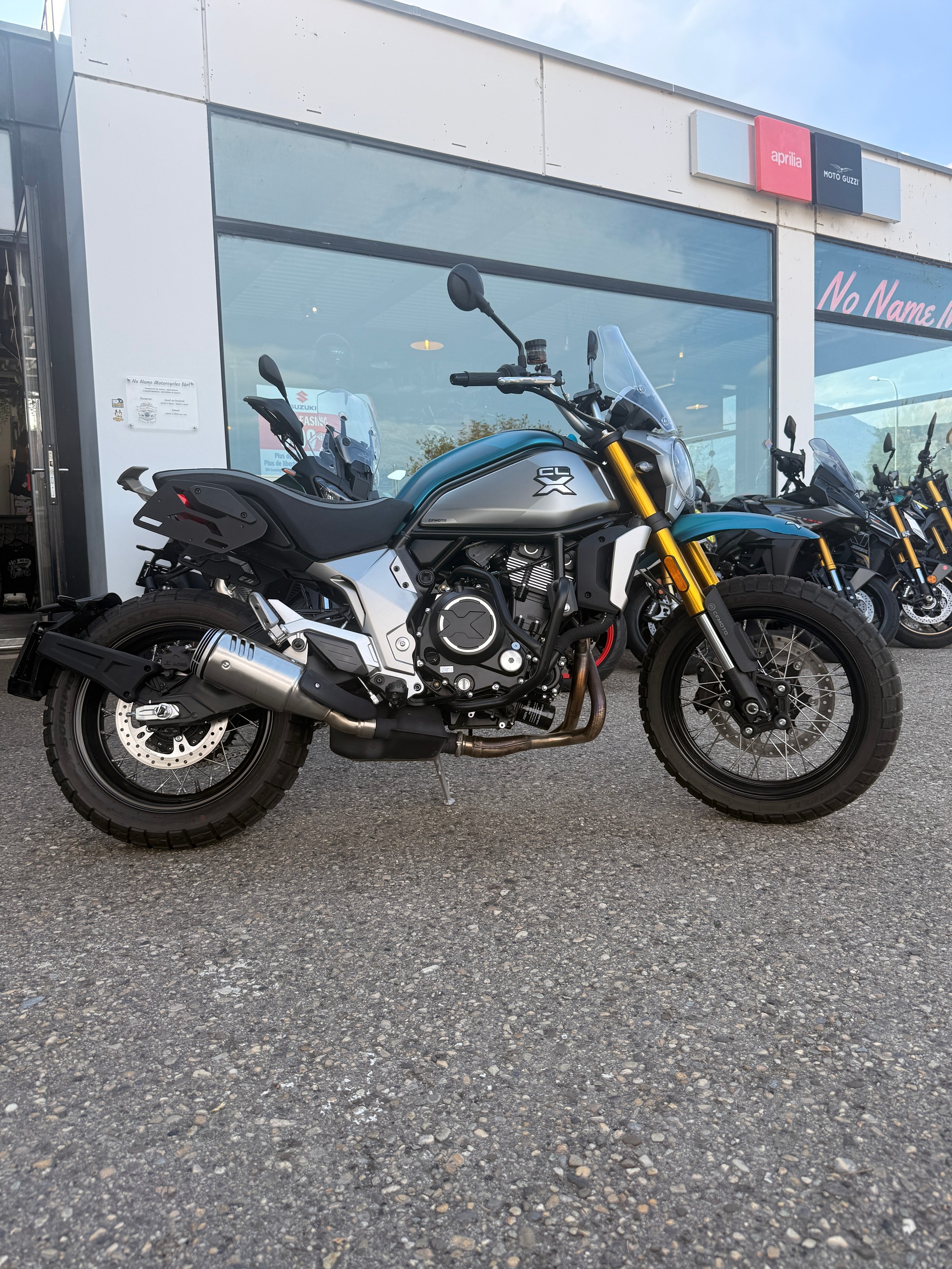 CF MOTO 700 CL-X Adventure