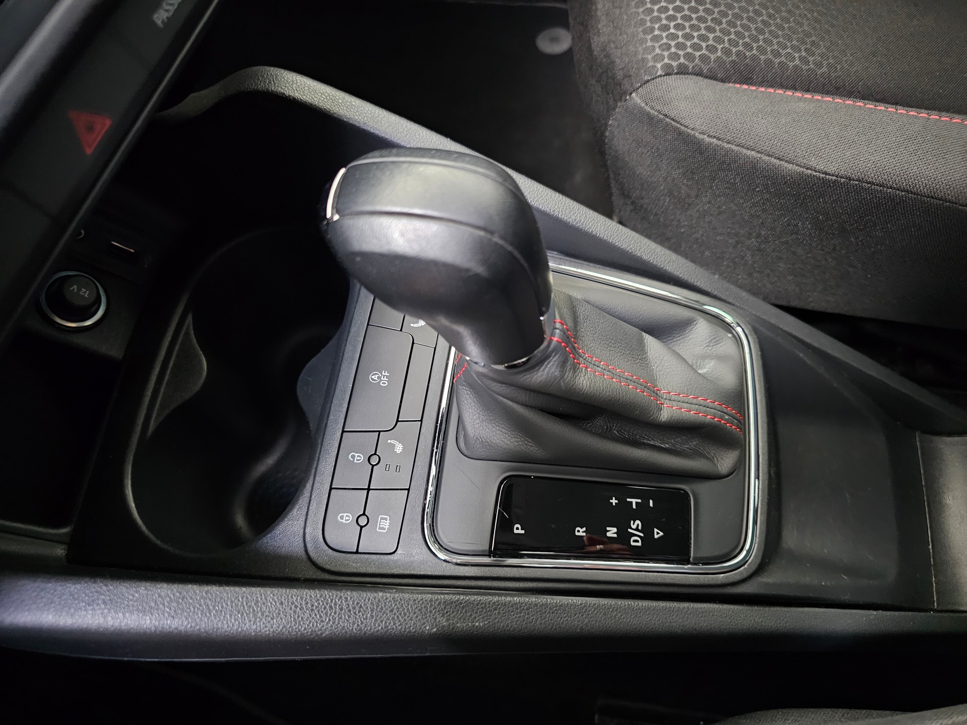 SEAT Ibiza 1.0 EcoTSI FR DSG-image-20