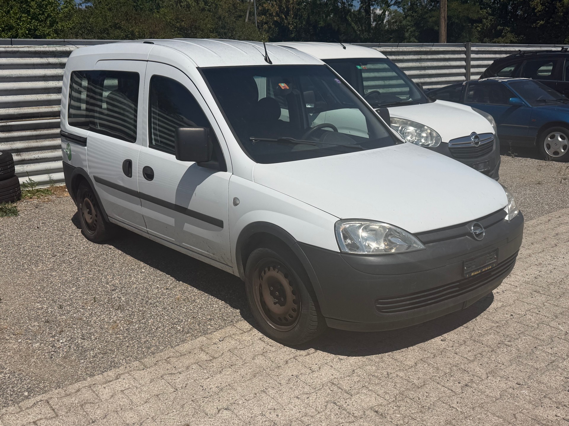 OPEL Combo 1.6 CNG ecoFLEX Enjoy-image-3
