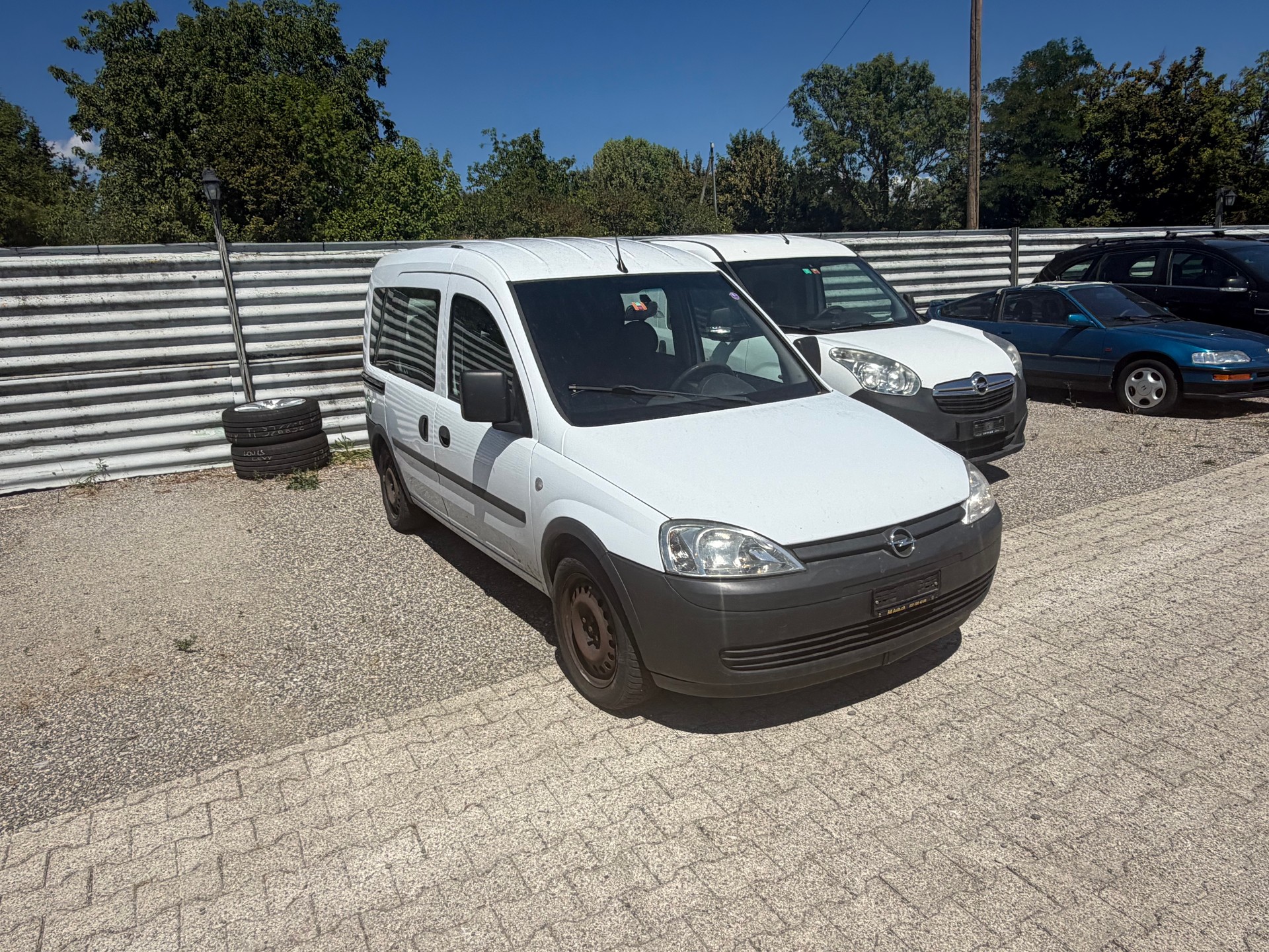 OPEL Combo 1.6 CNG ecoFLEX Enjoy-image-2