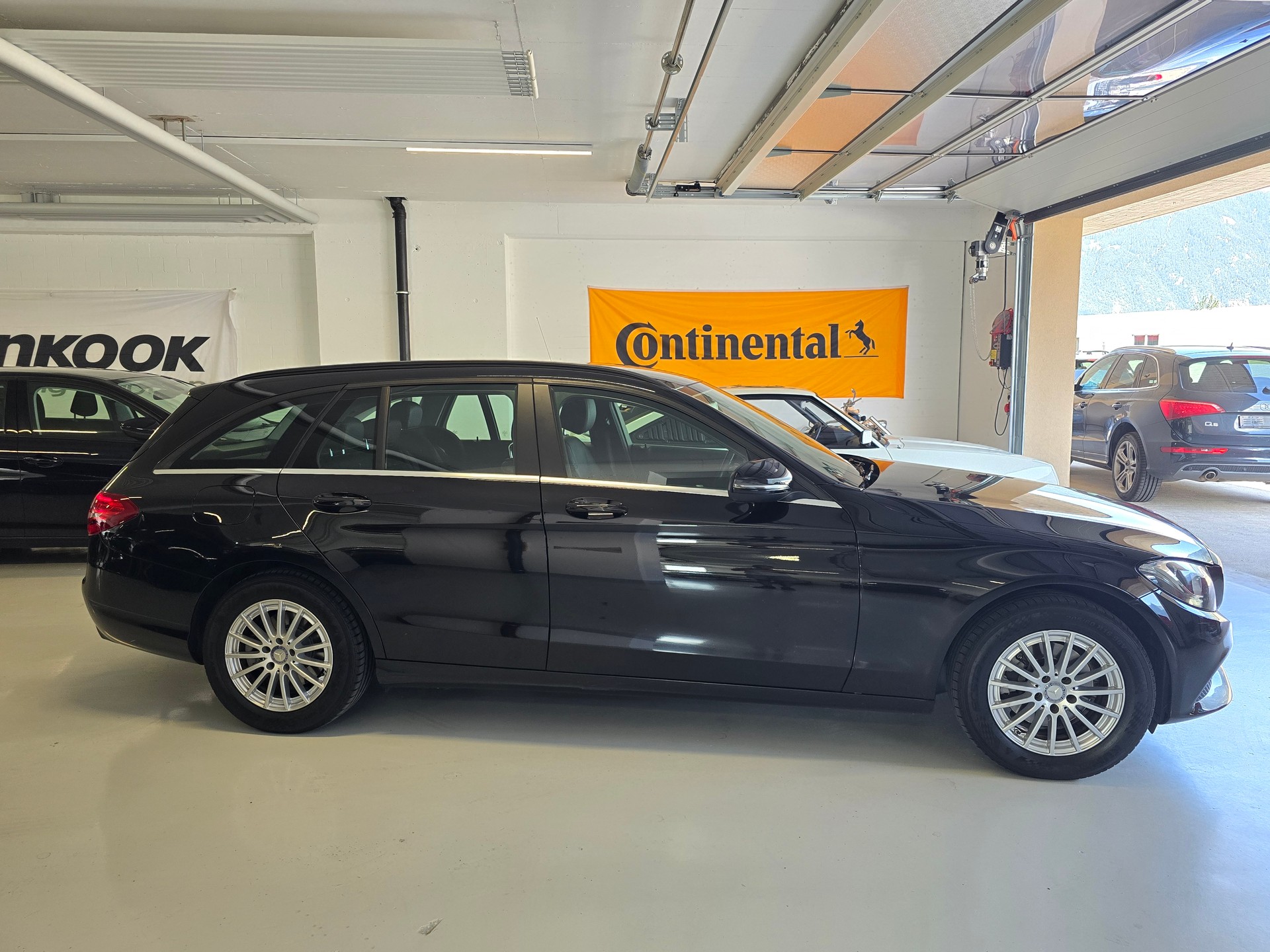 MERCEDES-BENZ C 200 7G-Tronic-image-2