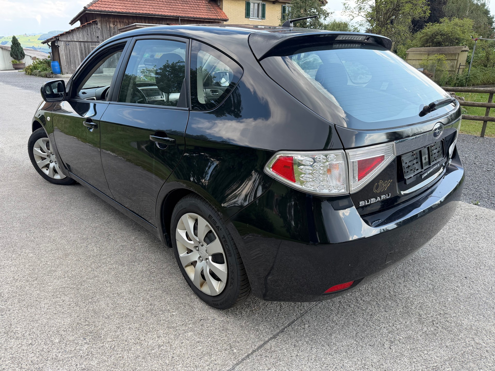 SUBARU Impreza 2.0R Swiss Automatic-image-2