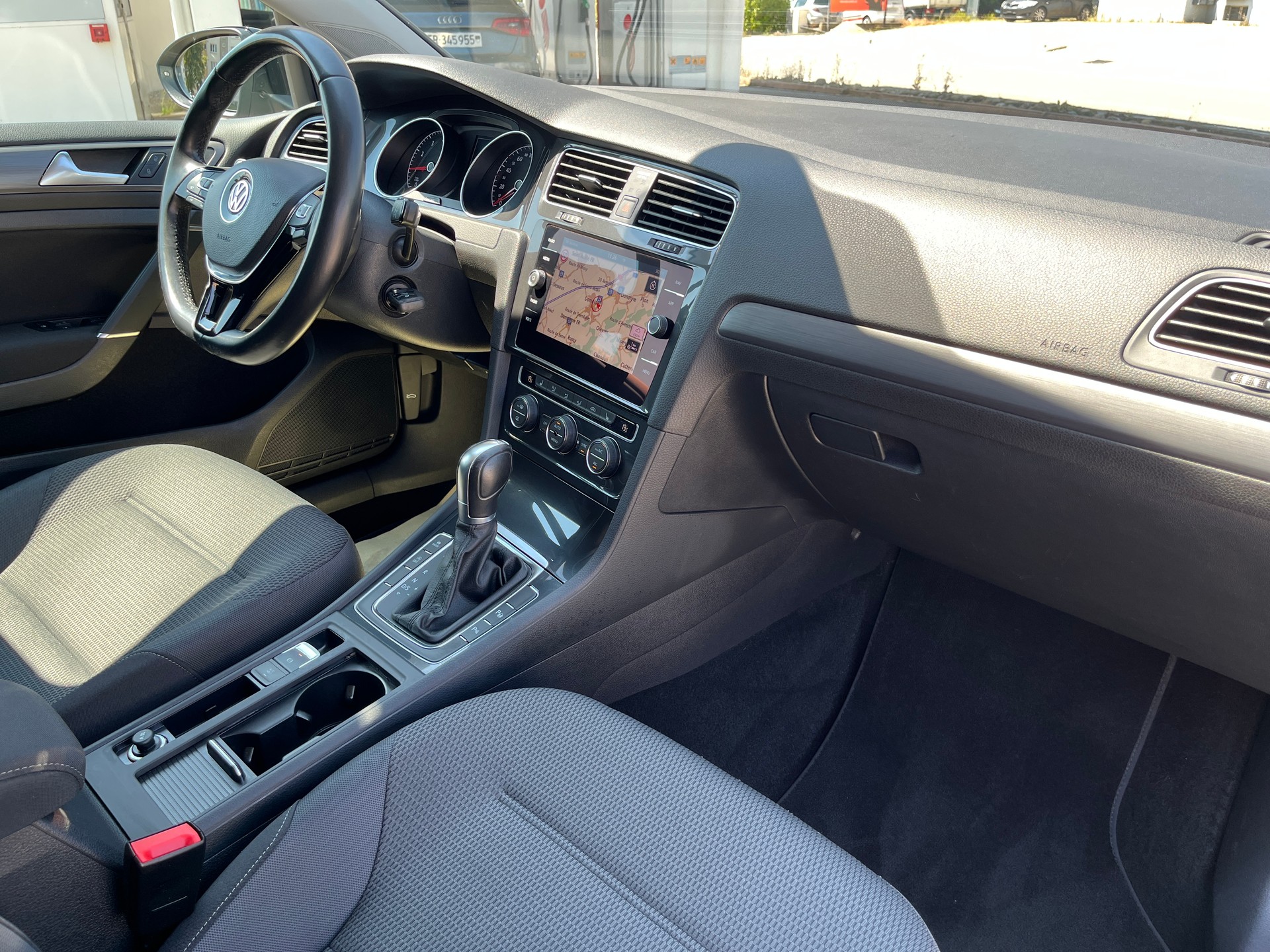 VW Golf VII 1.5 TSI EVO DSG 150CV (Automatique) de 1ère main! TOP! Expertisé du jour-image-12