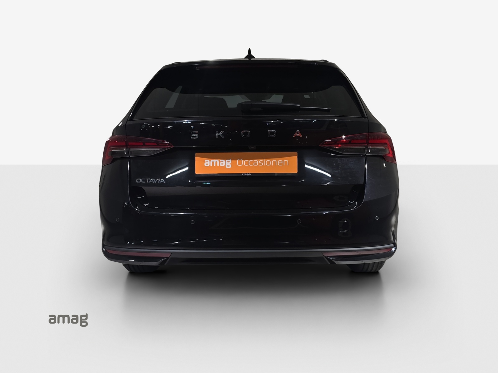 SKODA Octavia Combi 1.5 TSI mHEV DSG Dynamic-showroom-element-3