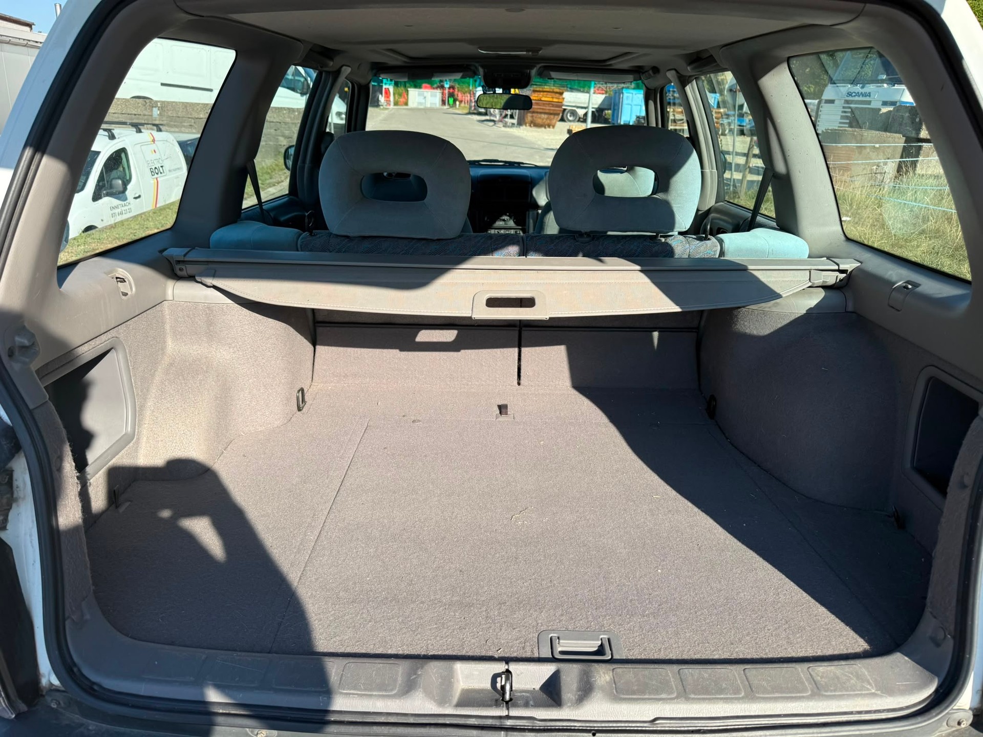 SUBARU Forester 2.0 A-image-10