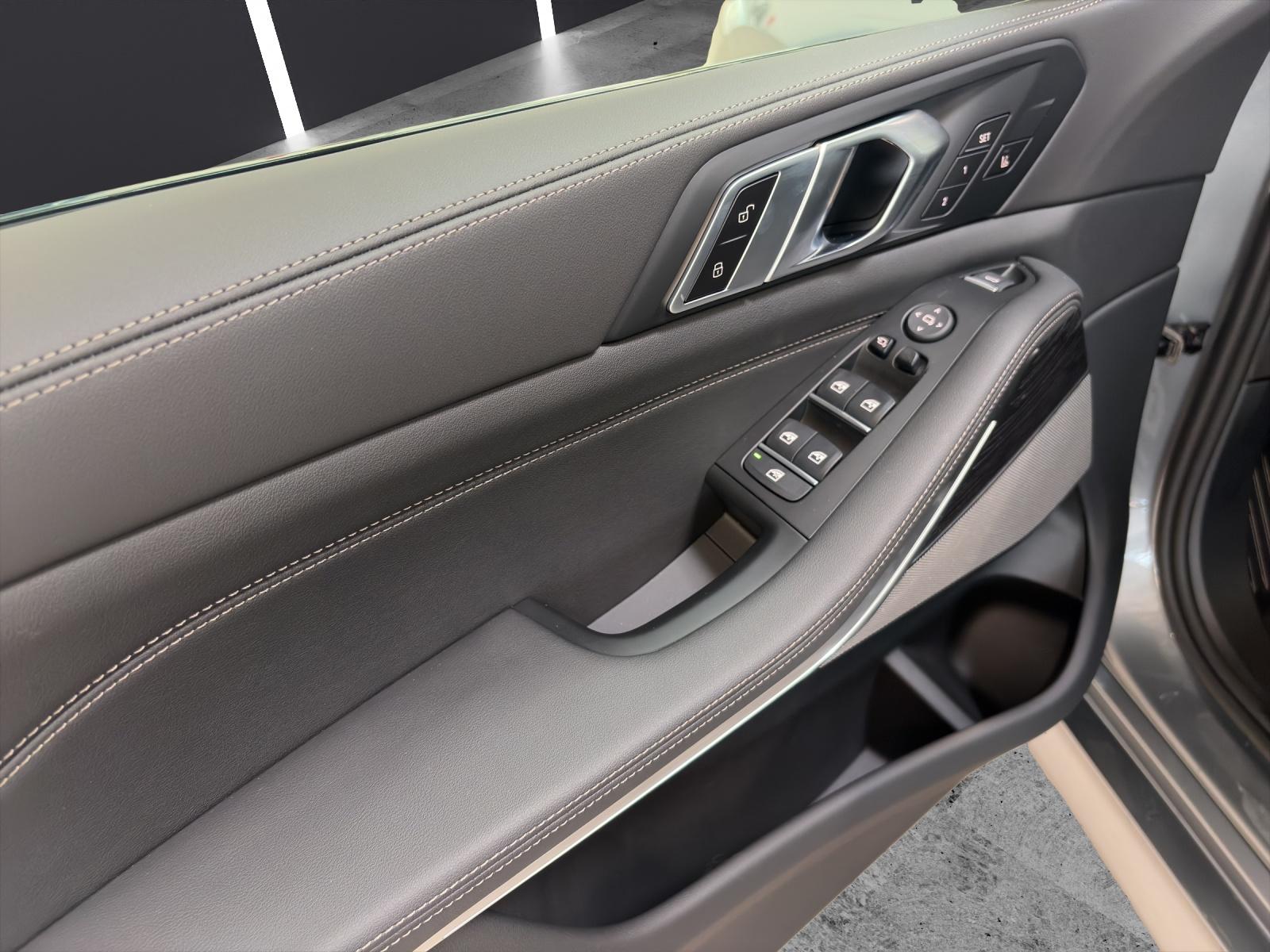 BMW X5 40d xDrive SAG-image-14