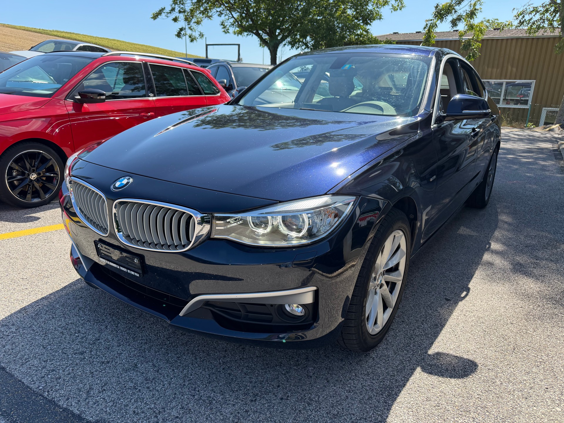 BMW 320d GT xDrive Modern Line Steptronic-image-1