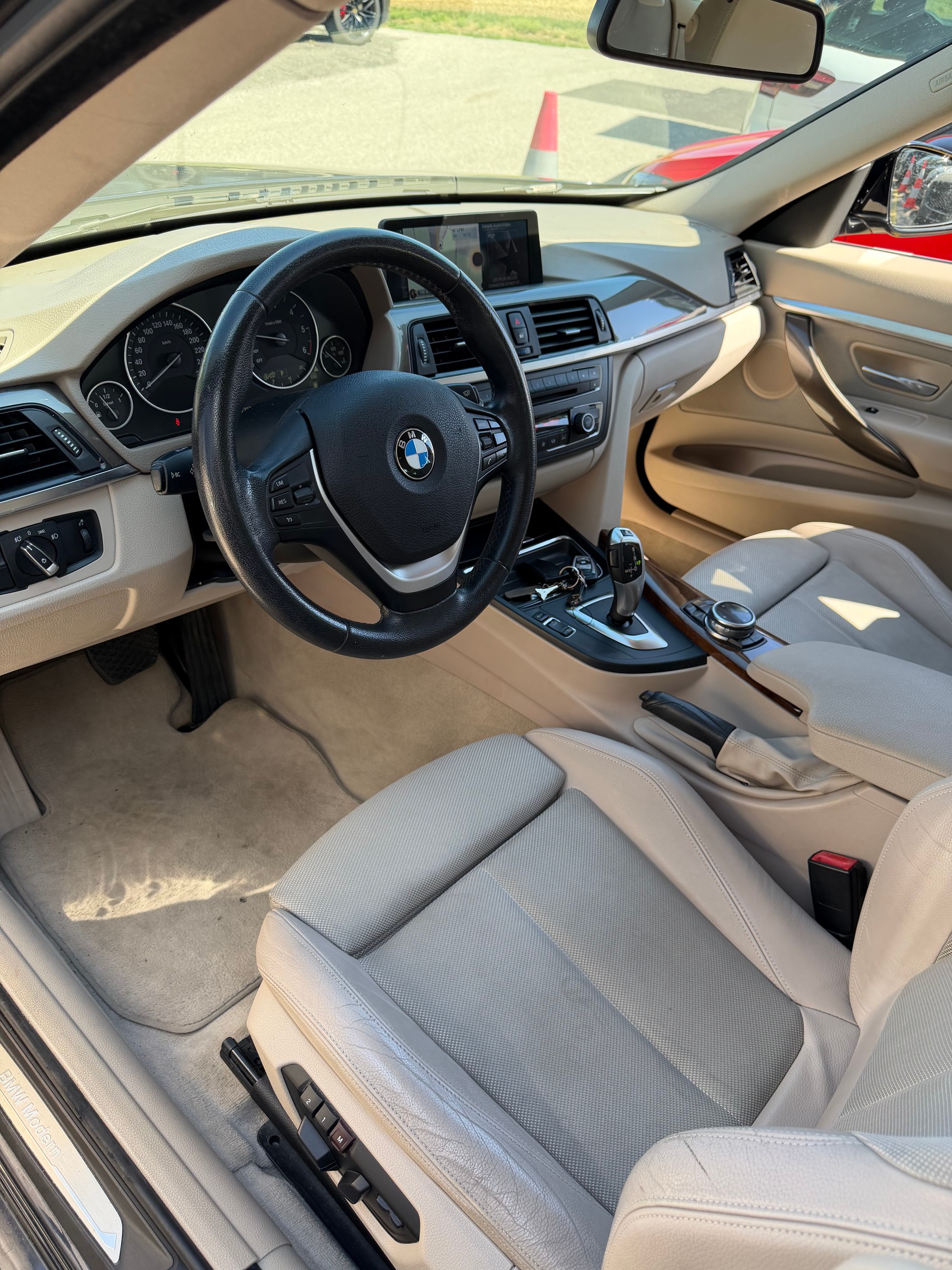 BMW 320d GT xDrive Modern Line Steptronic-image-3