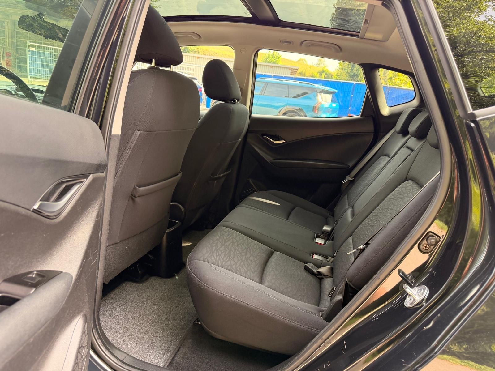 HYUNDAI iX20 1.6 Style Automatic-image-9