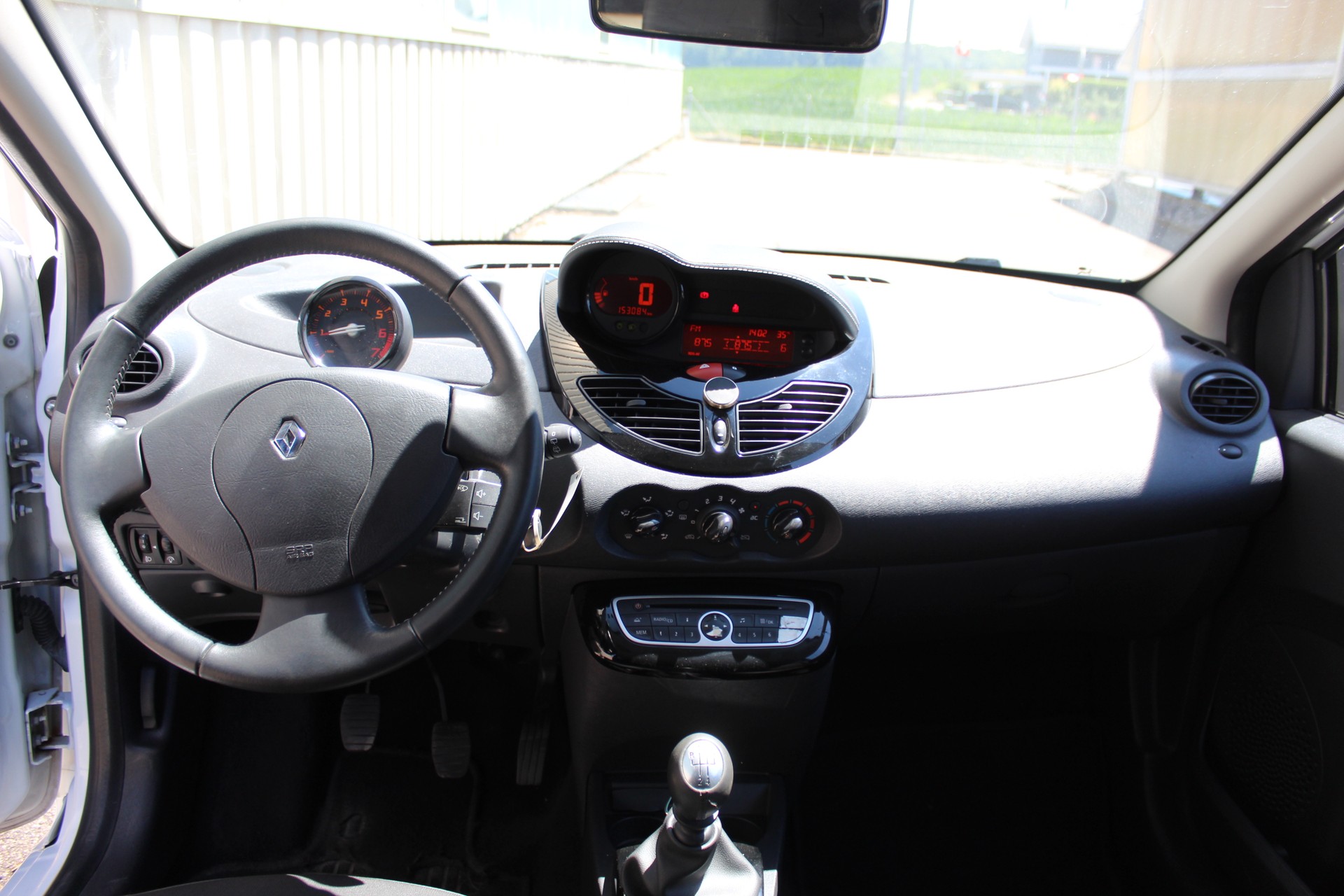 RENAULT Twingo 1.2 16V Expression-image-13