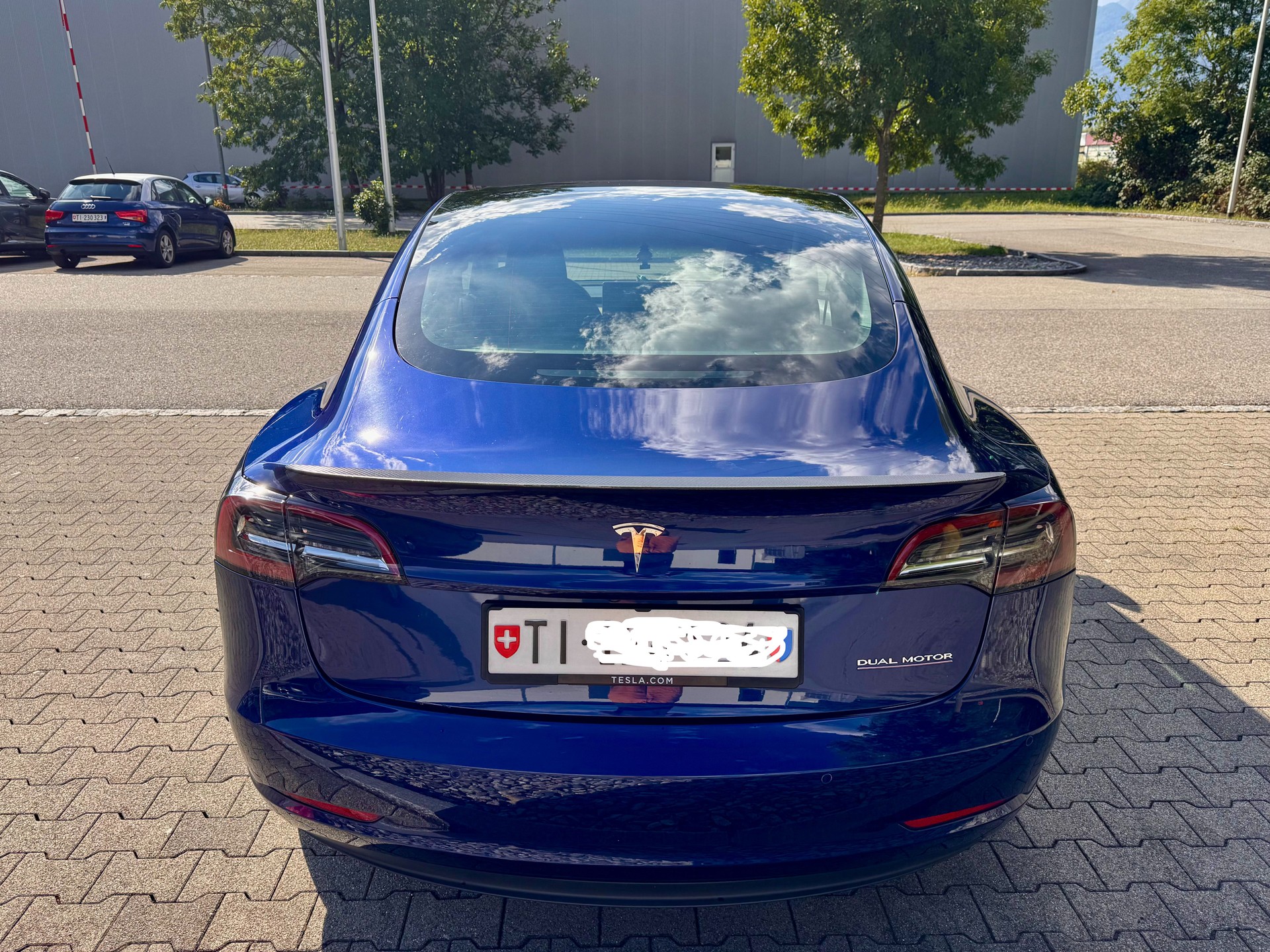 TESLA Performance Dual Motor AWD Restyle-image-2