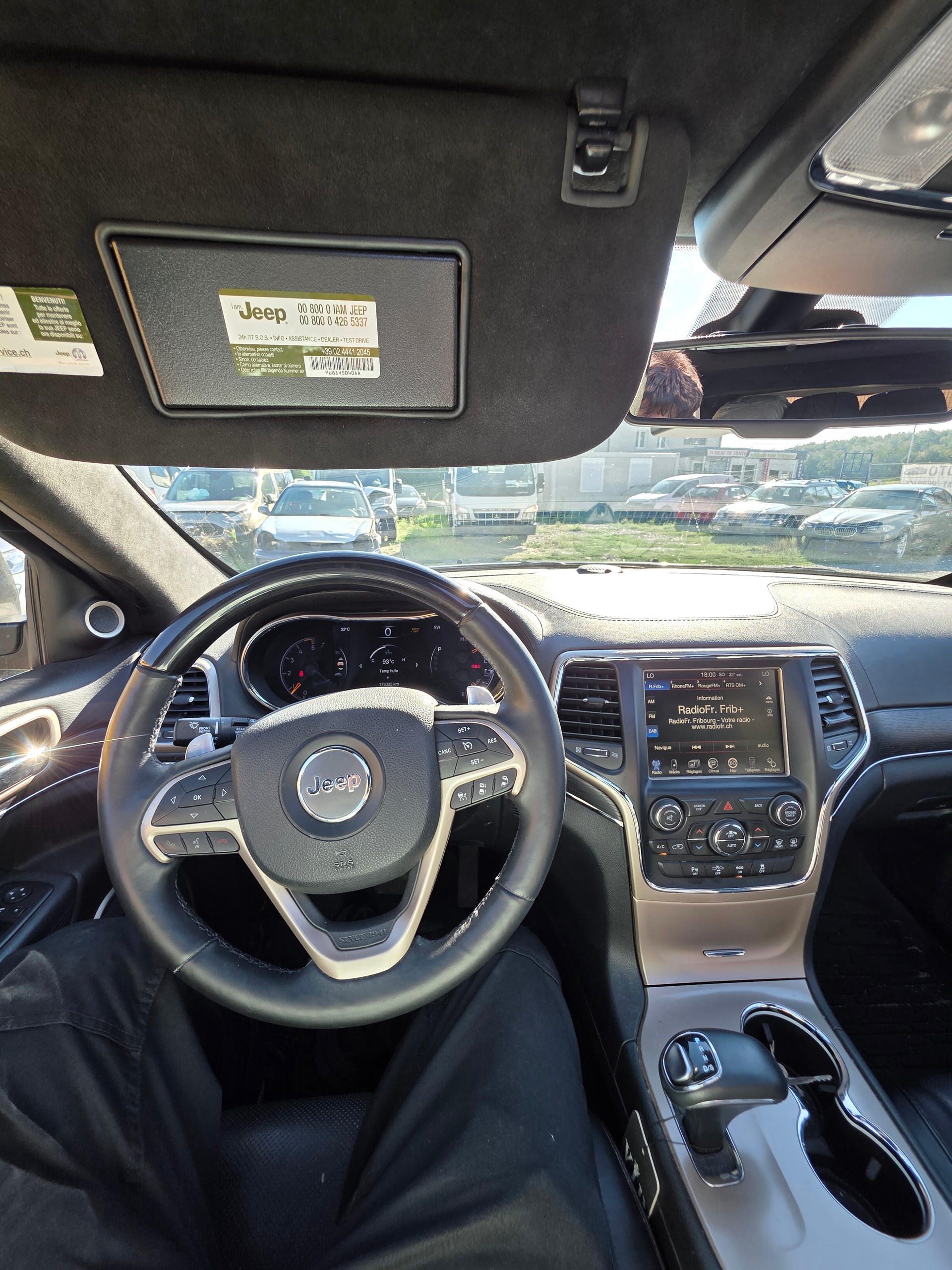 JEEP Grand Cherokee 3.0 CRD Platium Edition-image-8