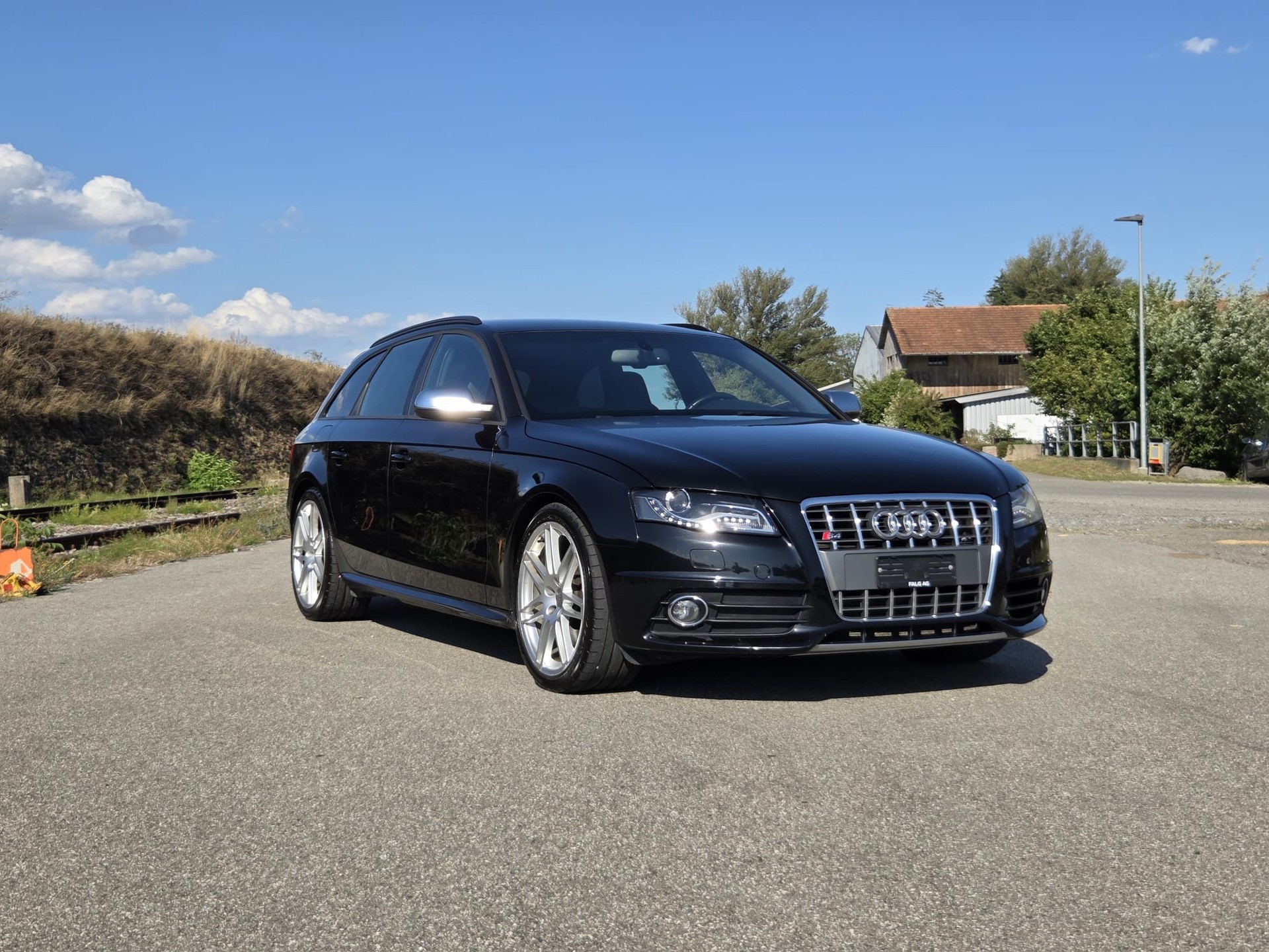 AUDI 3.0 V6 TFSI quattro S-Tronic