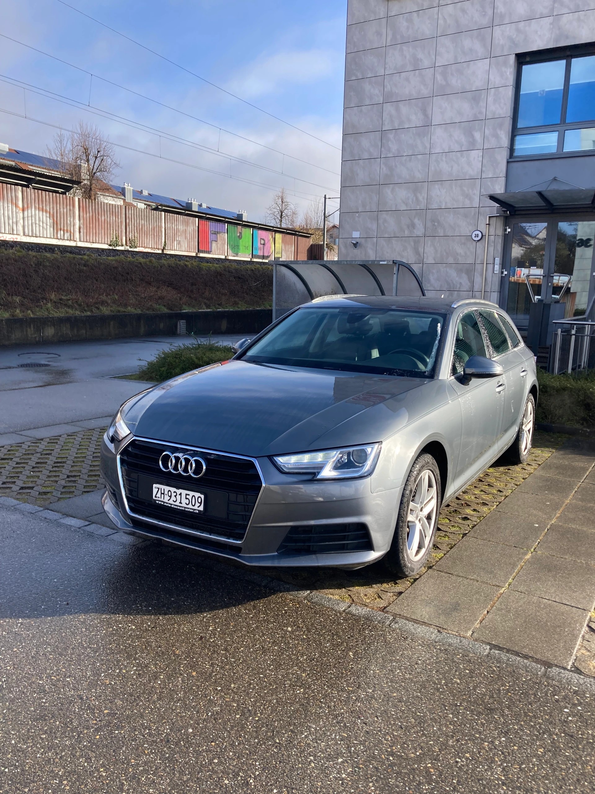 AUDI 2.0 TDI 150 S-Tronic-image-0