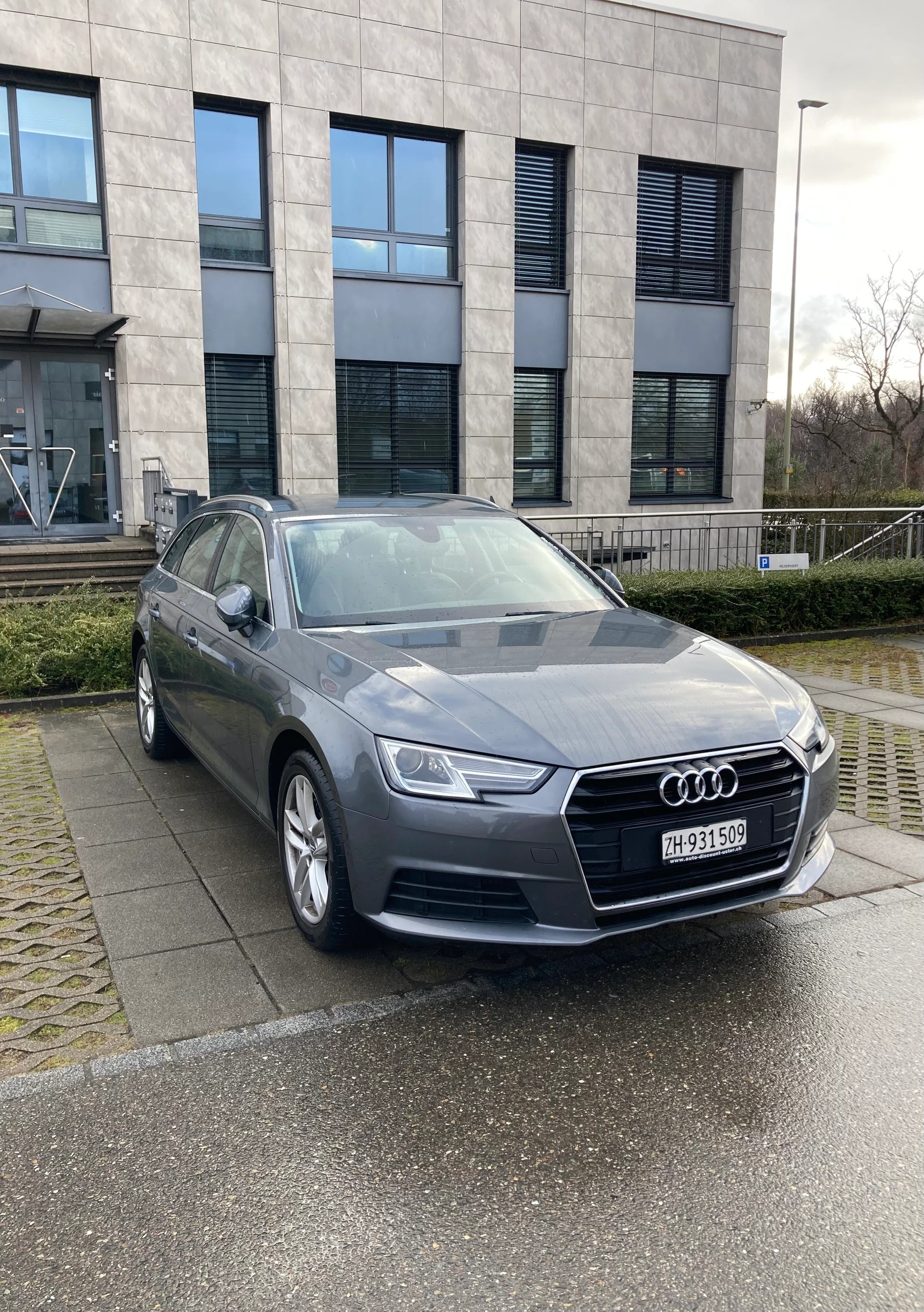 AUDI 2.0 TDI 150 S-Tronic-image-1