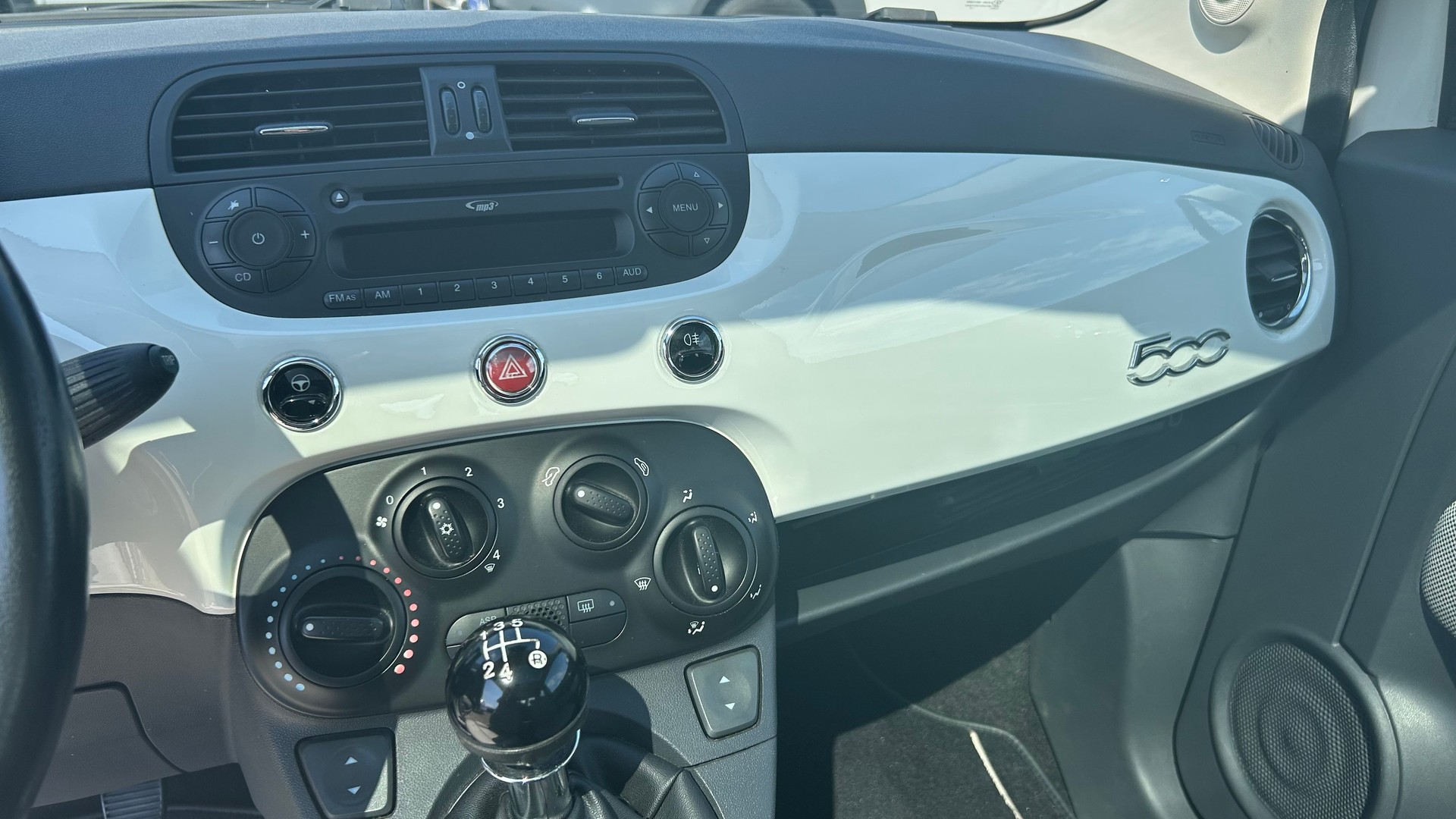 FIAT 500 1.2 Lounge-image-5