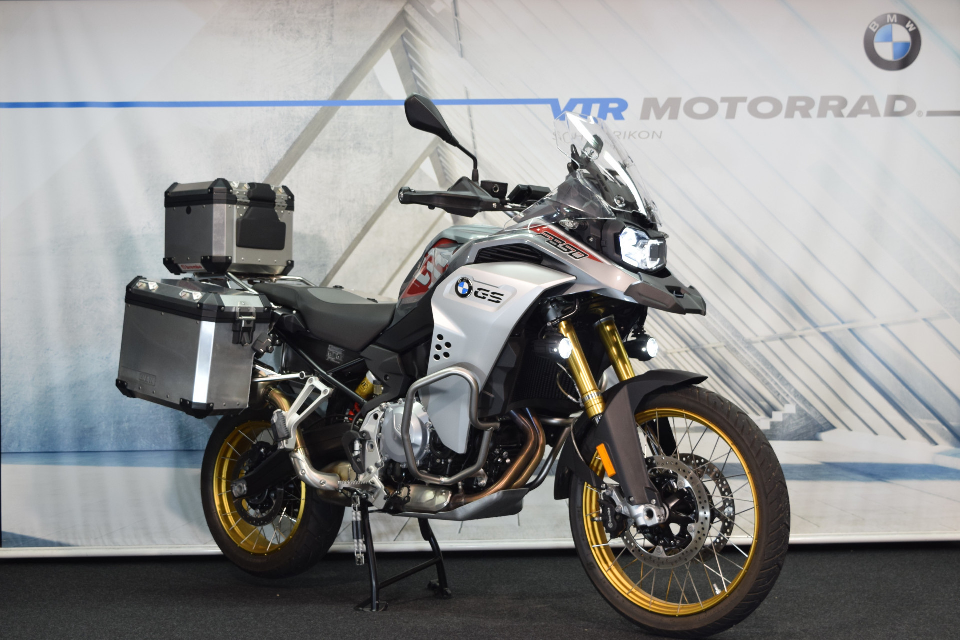 BMW F 850 GS Adventure Exclusive inkl. Akrapovic, Navi & Koffer