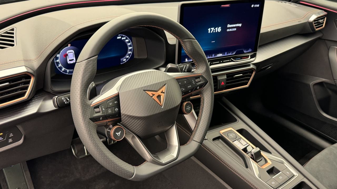 CUPRA Formentor 1.5 e-HYBRID pHEV VZ Black Edition-image-6