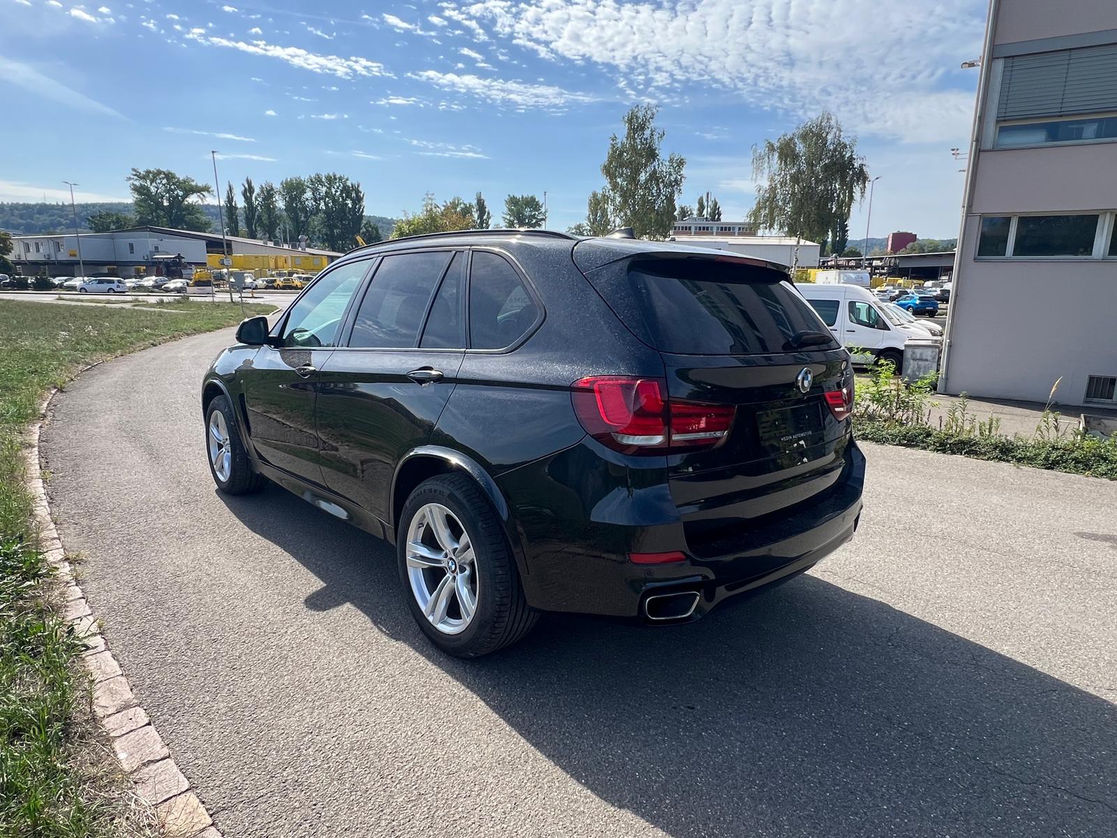 BMW X5 xDrive 40d Steptronic M-SPORT-image-3