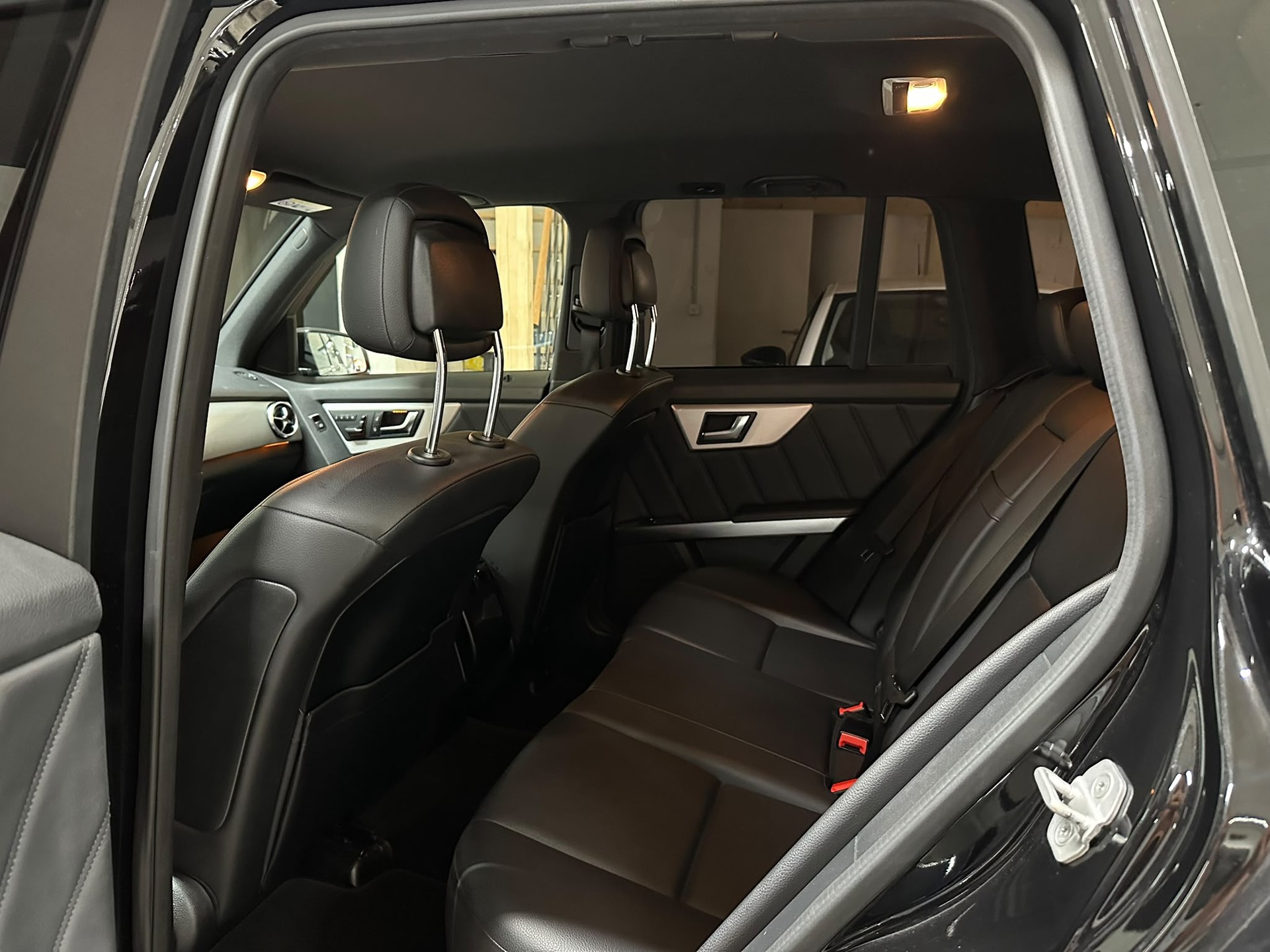 MERCEDES-BENZ GLK 220 BlueTEC 4Matic 7G-Tronic-image-10
