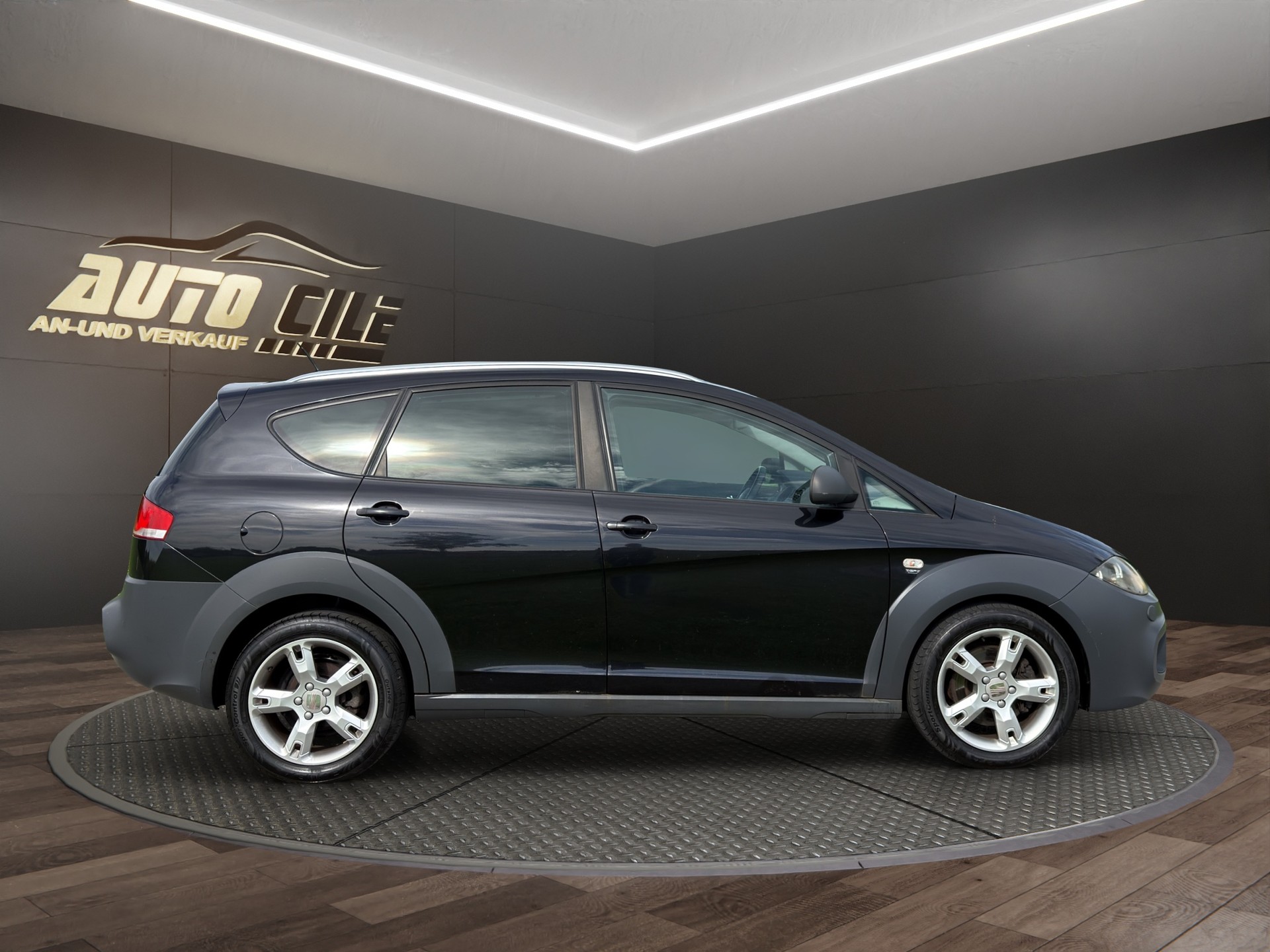 SEAT Altea XL Freetrack 2.0 TDI Reference-image-4