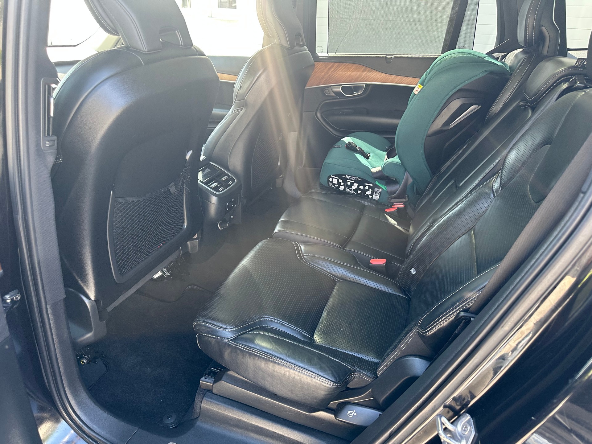 VOLVO XC90 D5 AWD Inscription Geartronic-image-9