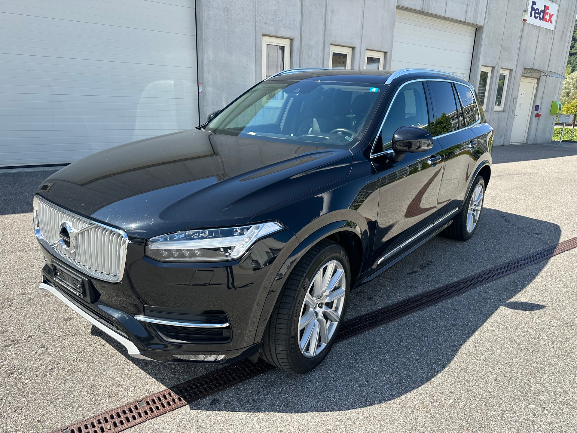 VOLVO XC90 D5 AWD Inscription Geartronic-image-1