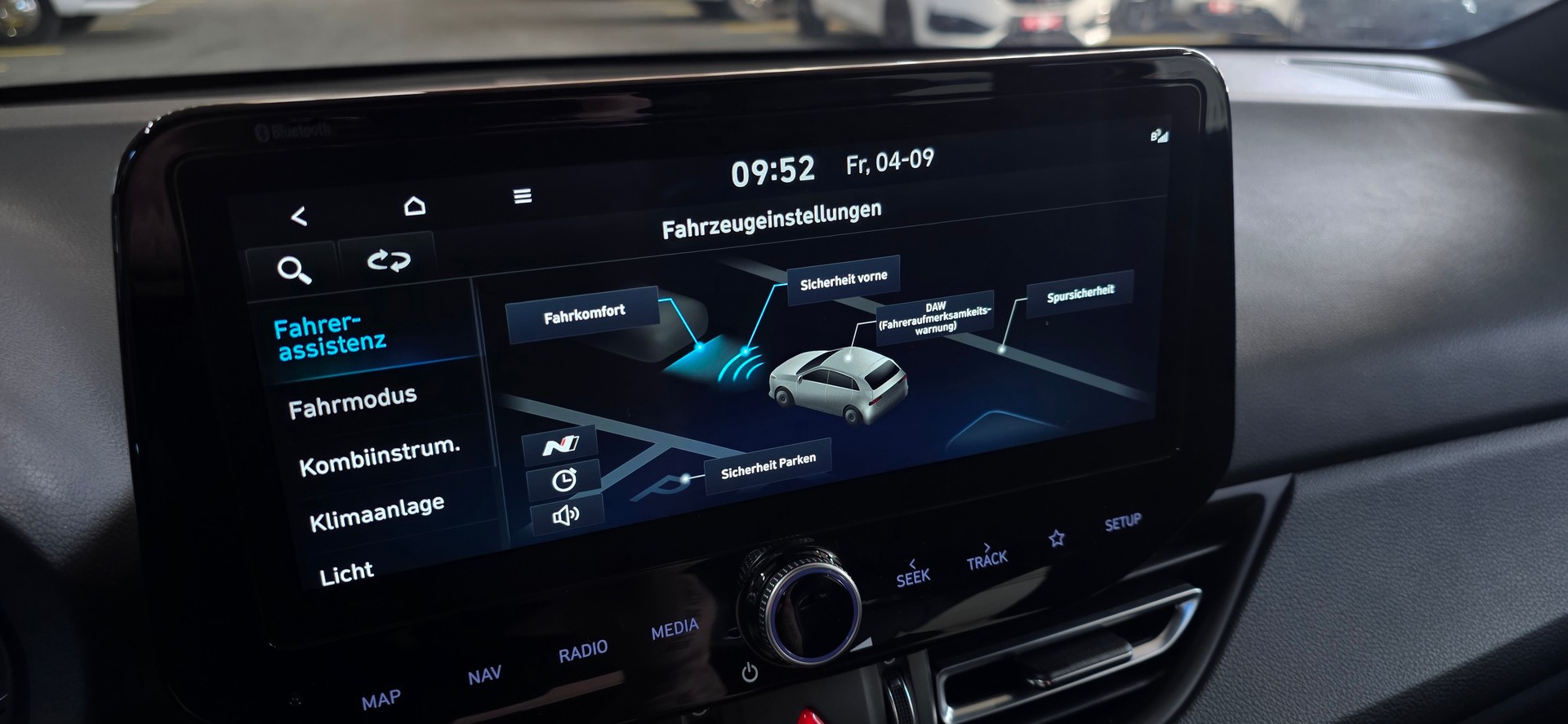 HYUNDAI i30 2.0 T-GDi N DCT *Performance*Schalensitze*Rückfahrkamera*Sitz-&Lenkradheizung*-image-19