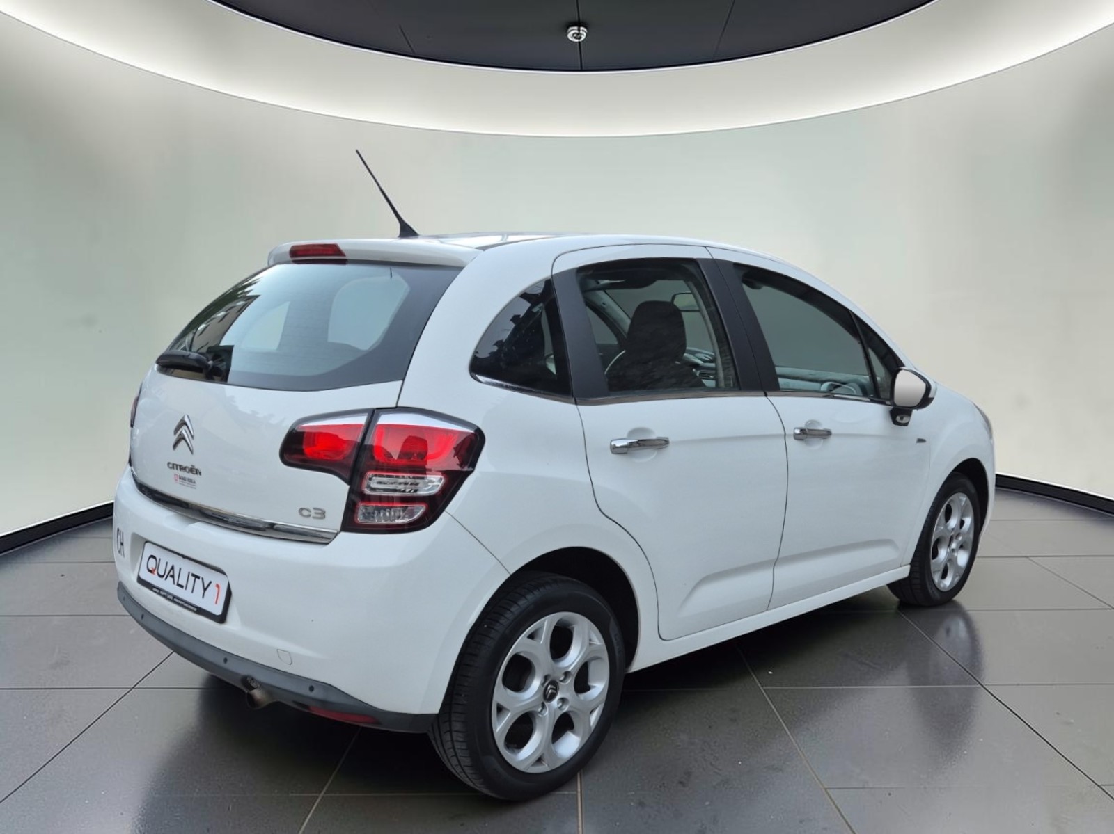 CITROEN C3 1.2i Exclusive ETG5-image-4