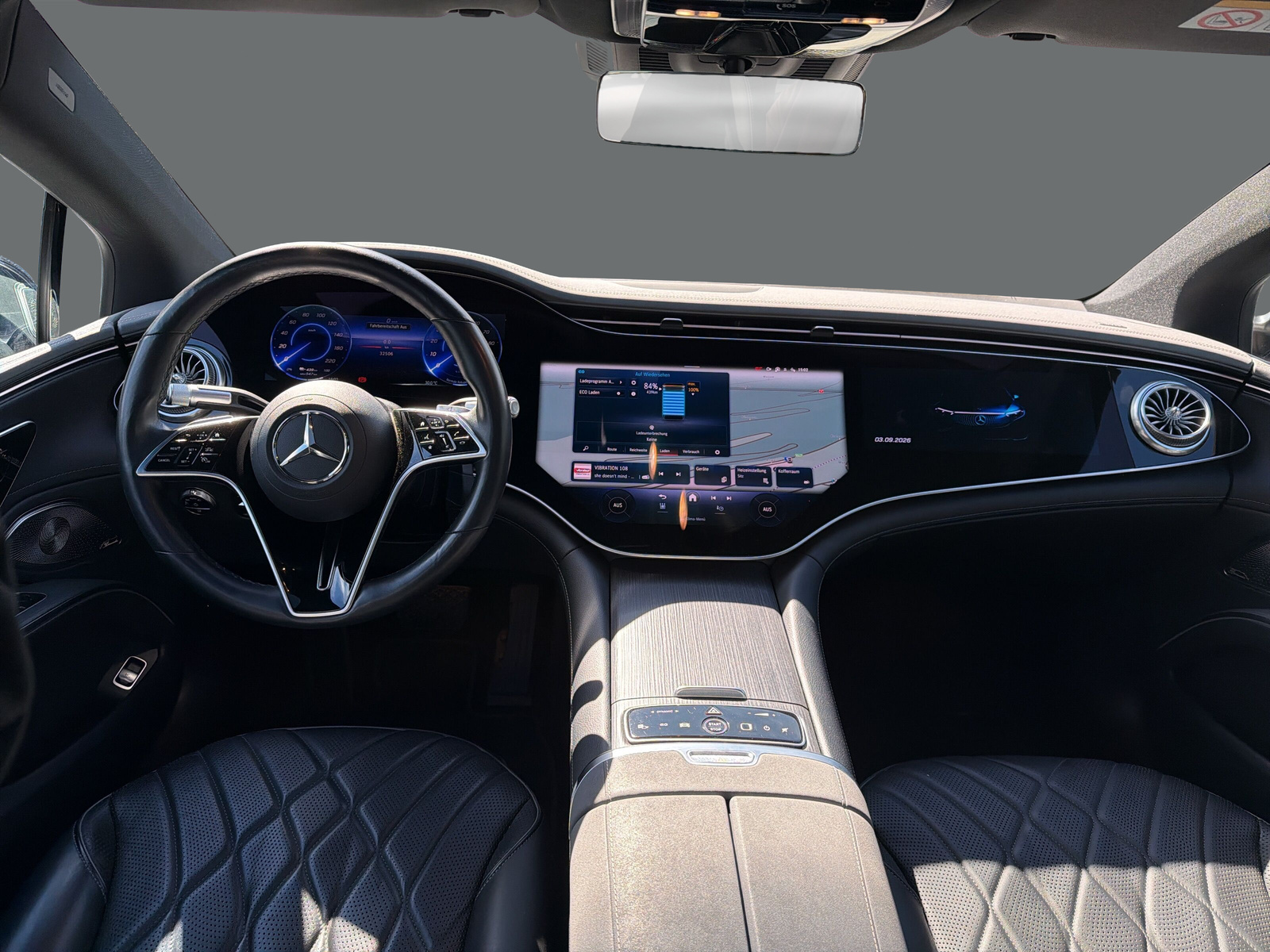 MERCEDES-BENZ EQS 580 AMG Line 4Matic-image-12