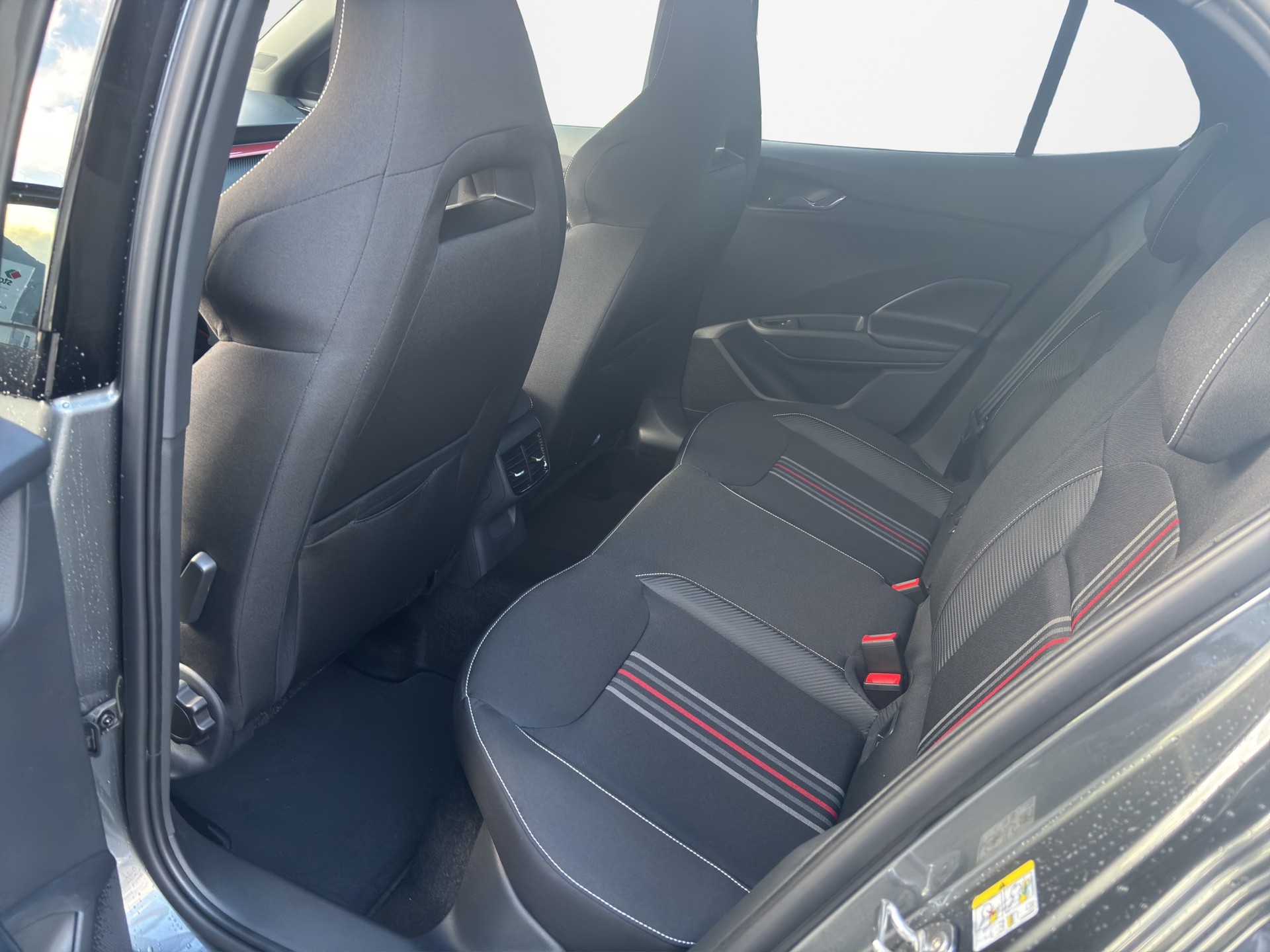 SKODA Fabia 1.0 TSI Monte Carlo DSG-image-10