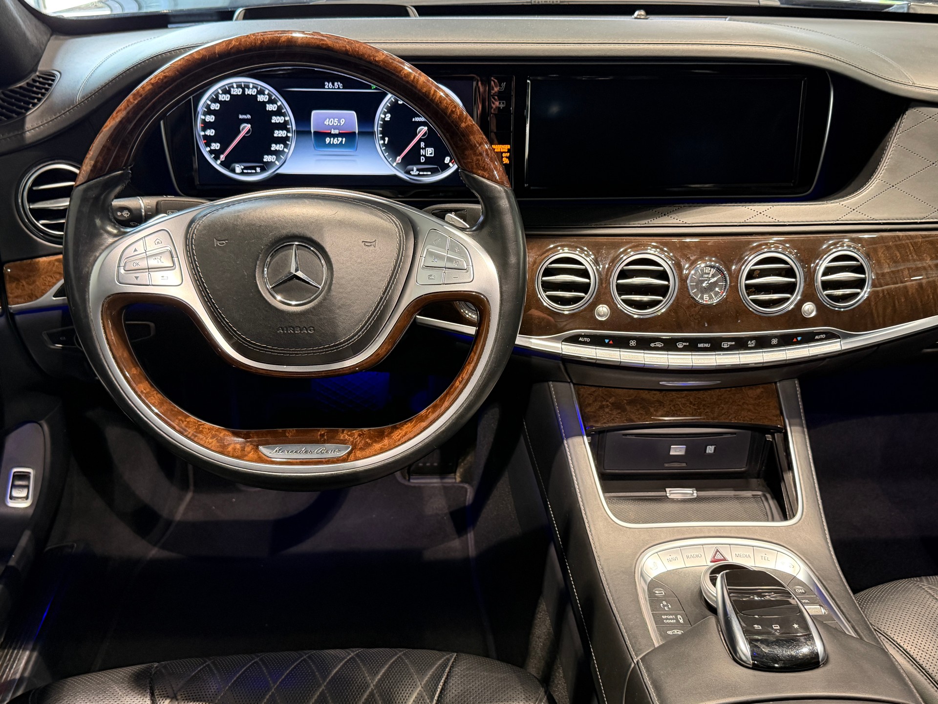 MERCEDES-BENZ S 500 Maybach 4Matic 9G-Tronic-image-7