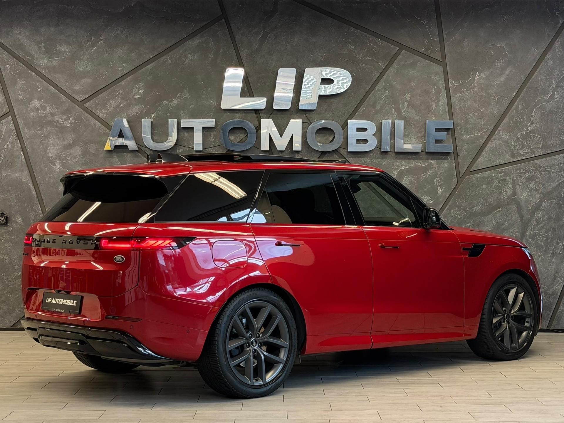 LAND ROVER Range Rover Sport D300 3.0 TD6 MHEV Dynamic HSE Automatic-image-5