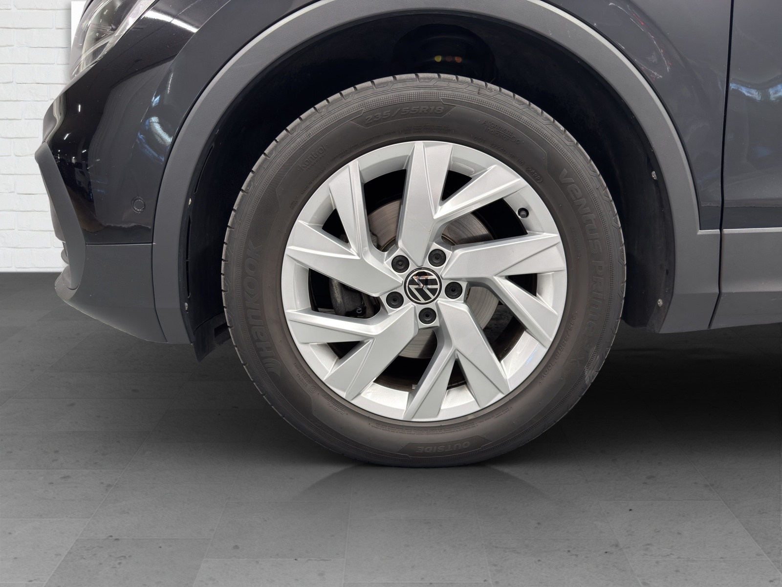 VW Tiguan 2.0 TDI SCR Life DSG-image-5