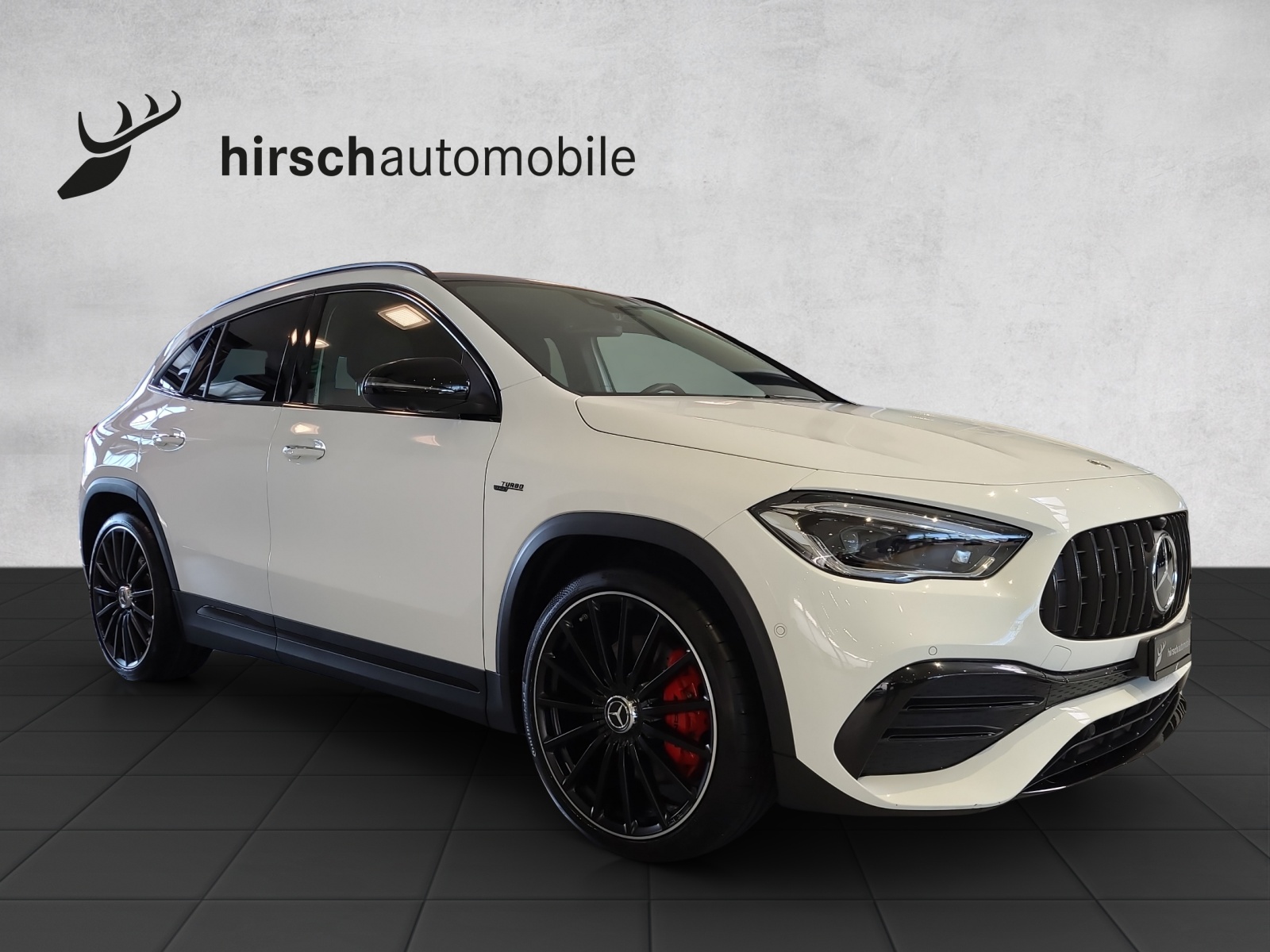 MERCEDES-BENZ GLA 35 AMG 4matic-image-10